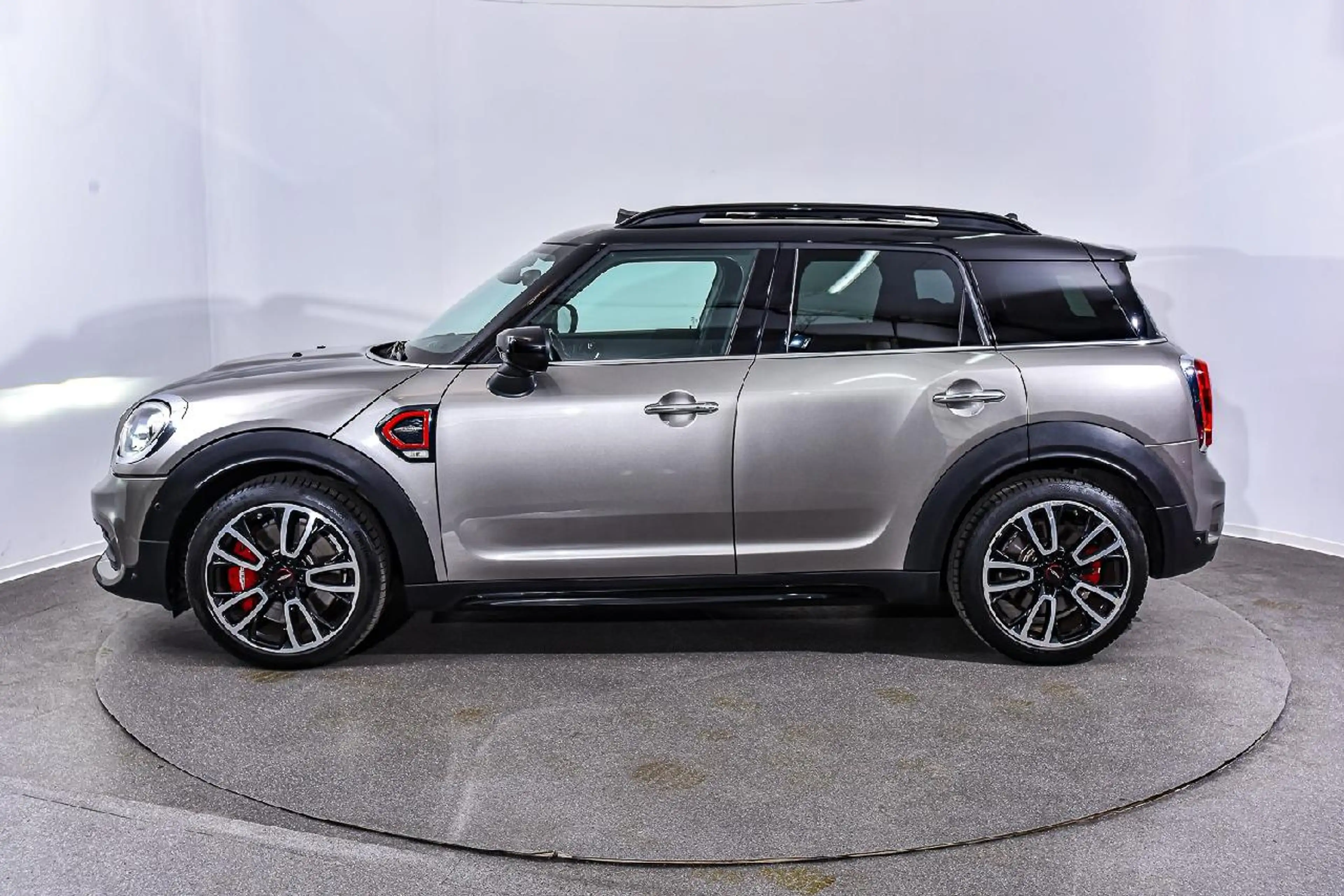 MINI John Cooper Works Countryman John Cooper Works All4 — photo 8