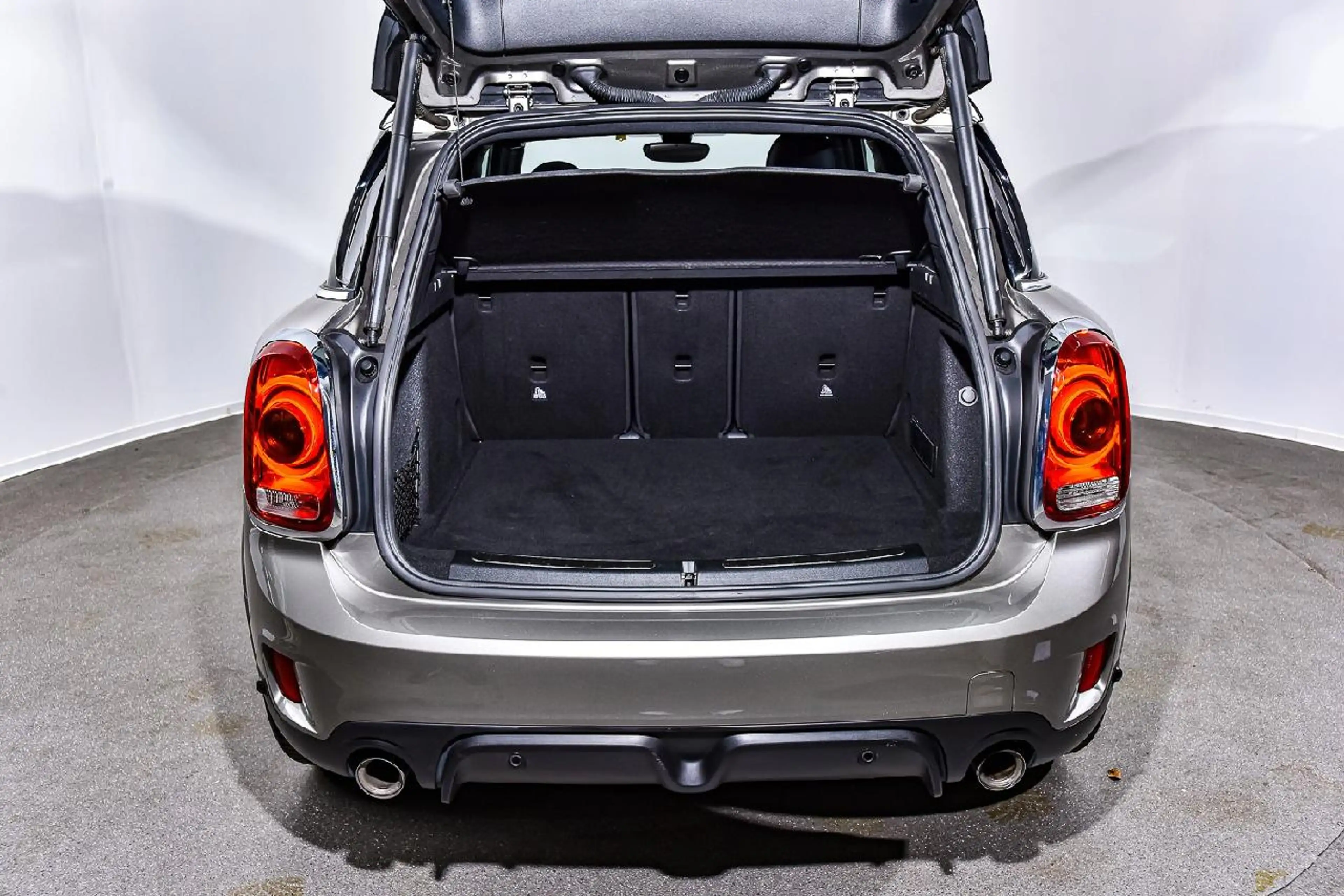 MINI John Cooper Works Countryman John Cooper Works All4 — photo 9