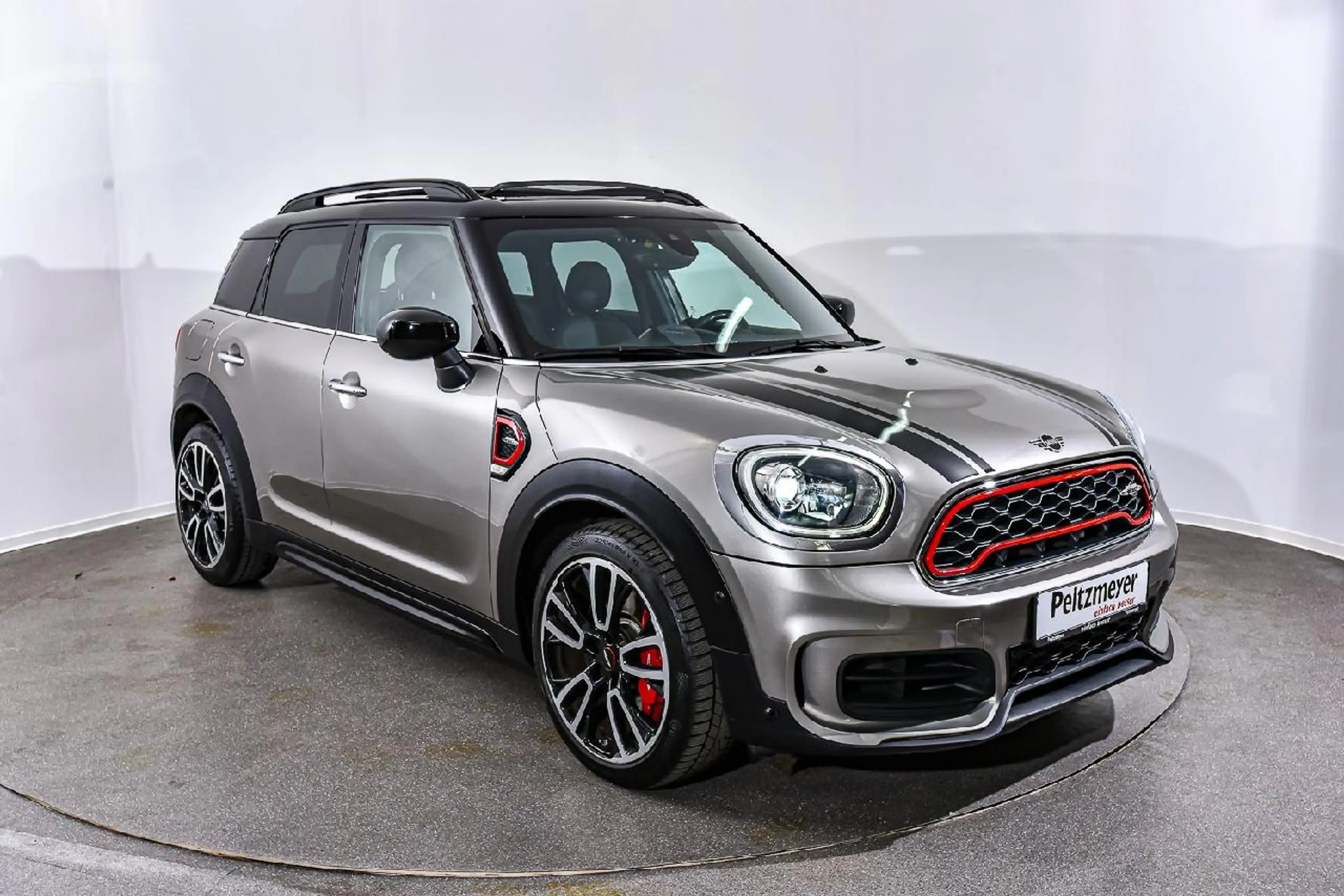 MINI John Cooper Works Countryman John Cooper Works All4 — photo 3