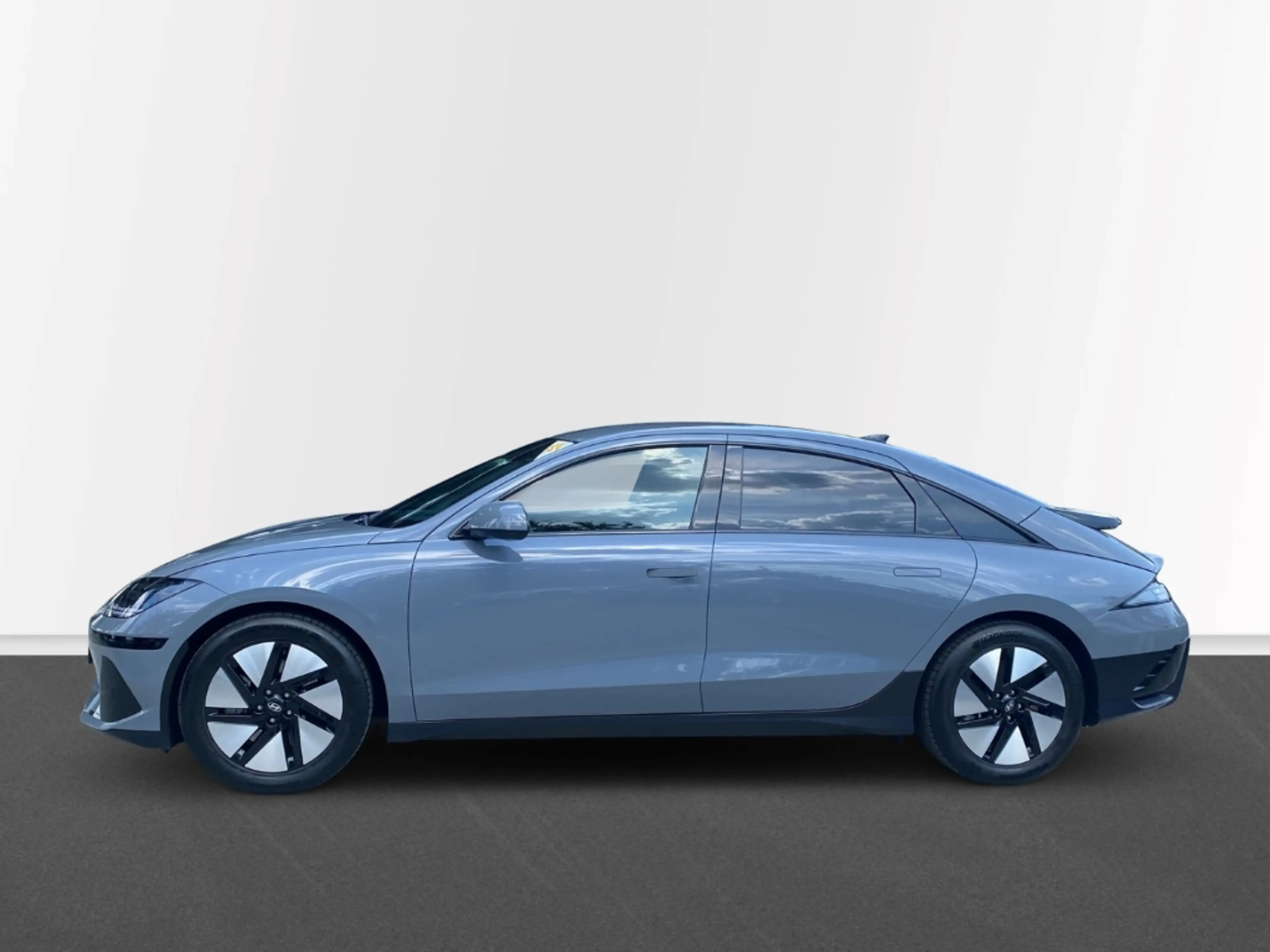 Hyundai IONIQ 6 53 kWh Techniq V2L HUD AC/A ACC SHZ DAB Navi — photo 2
