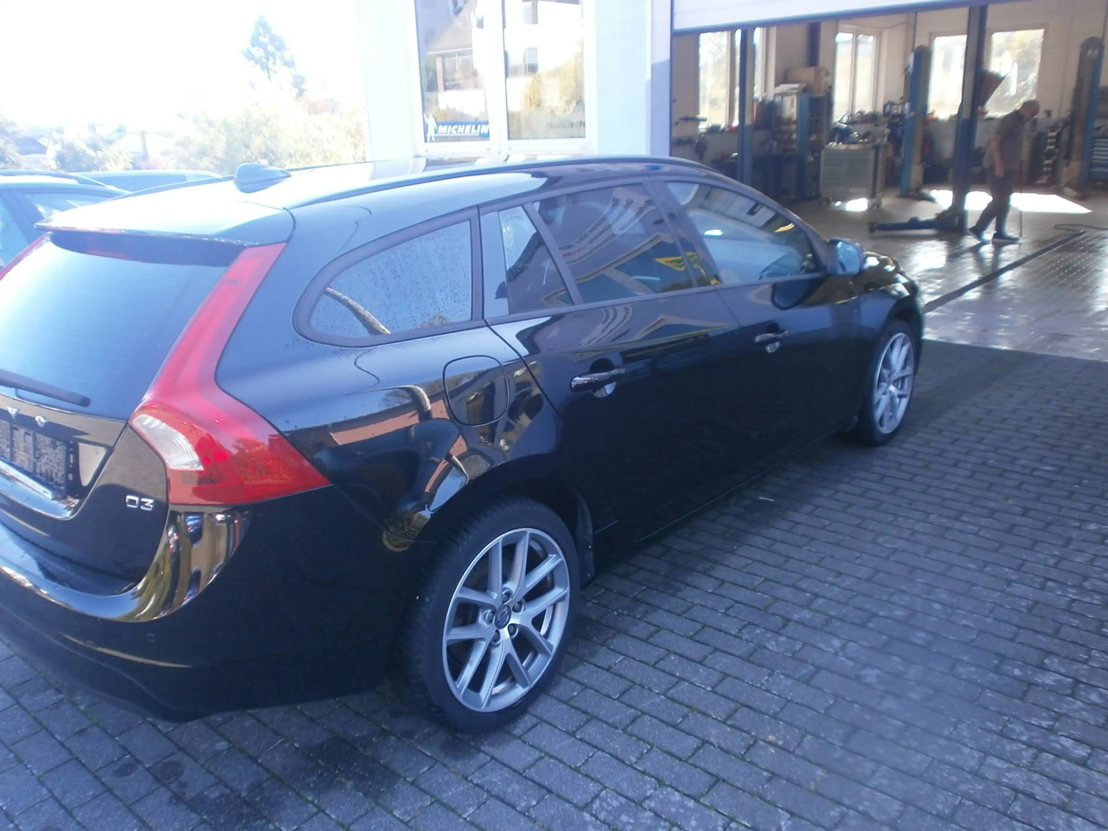 Volvo V60 Kinetic — photo 5