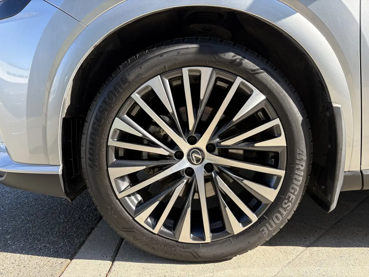 Lexus RX снимка Lexus RX