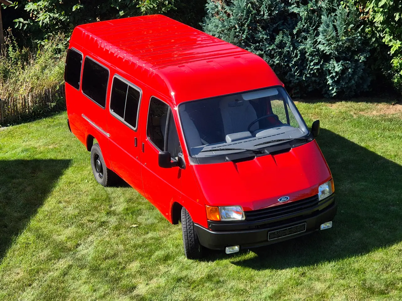 Ford Transit 100 L restauriert H-Zulassung, foto 1