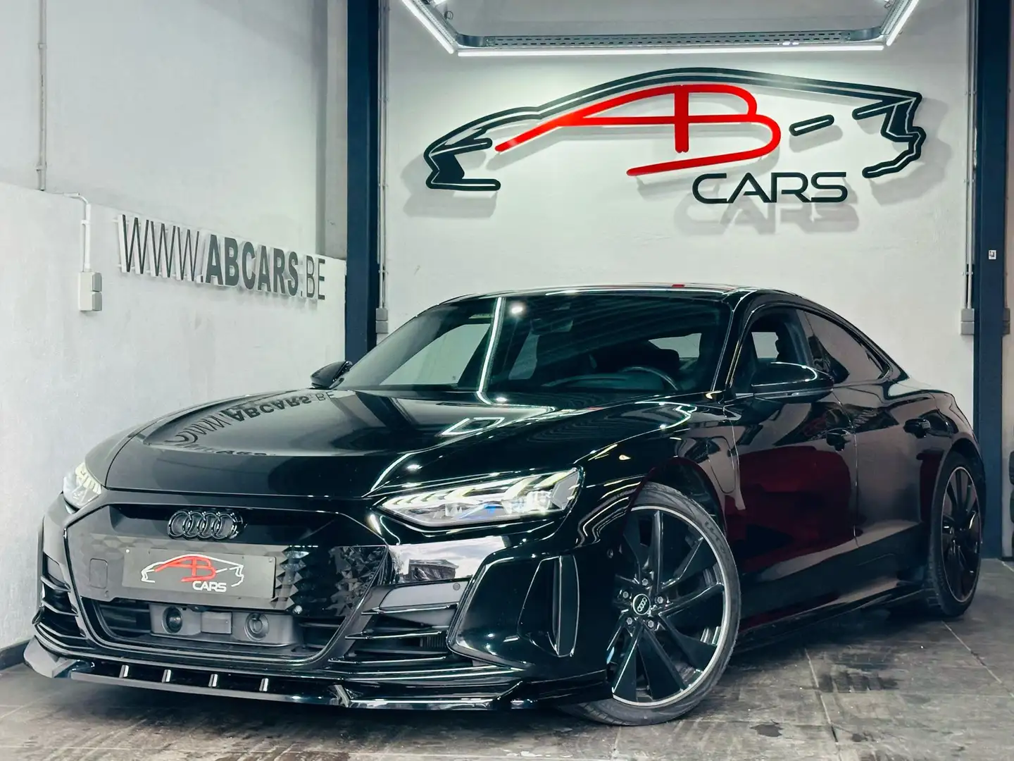 Audi e-tron GT 93.4 kWh 60 Quattro * FULL OPTIONS ** Black - 1
