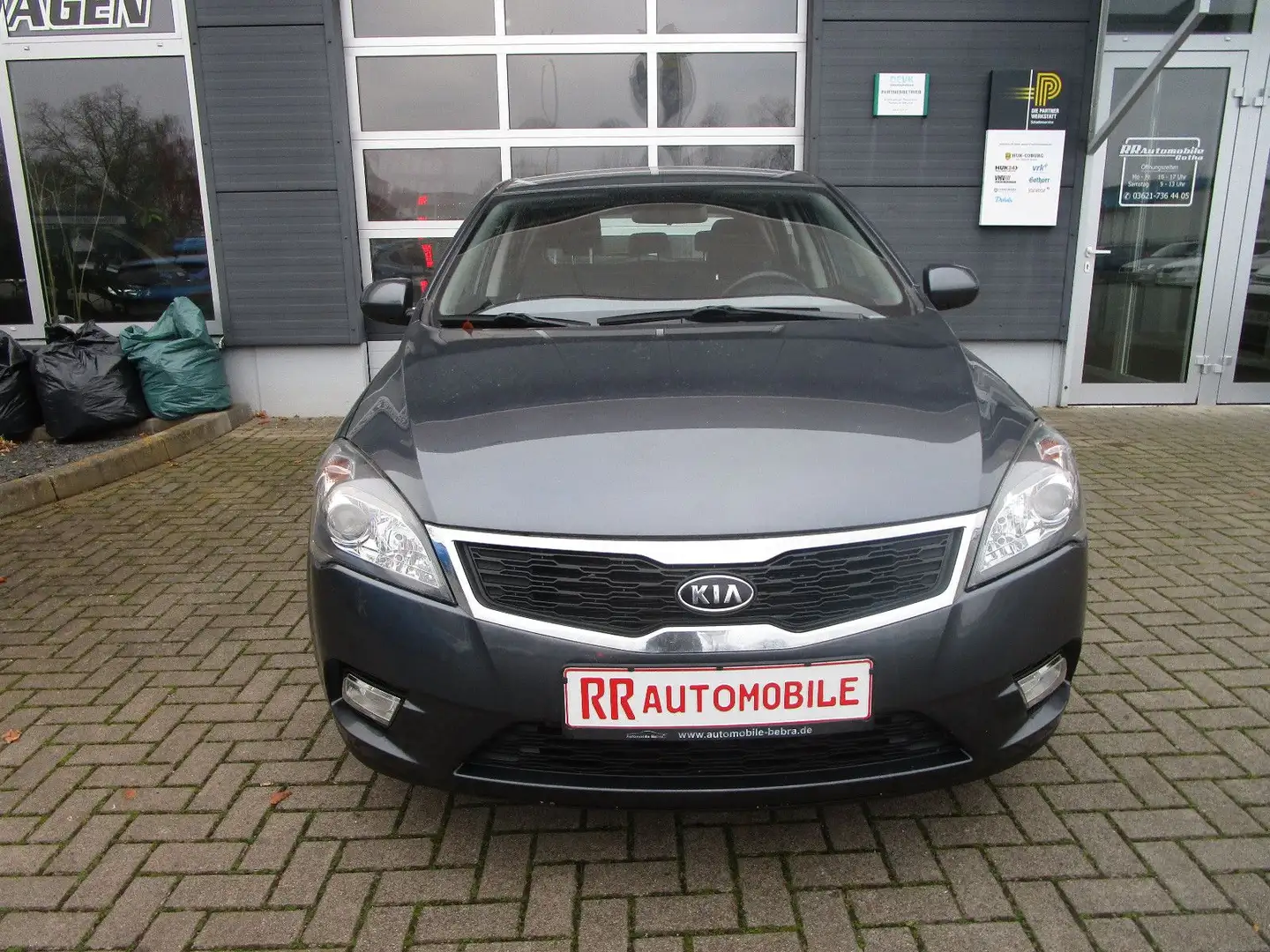 Kia Ceed / cee'd Neu TÜV Grau - 2