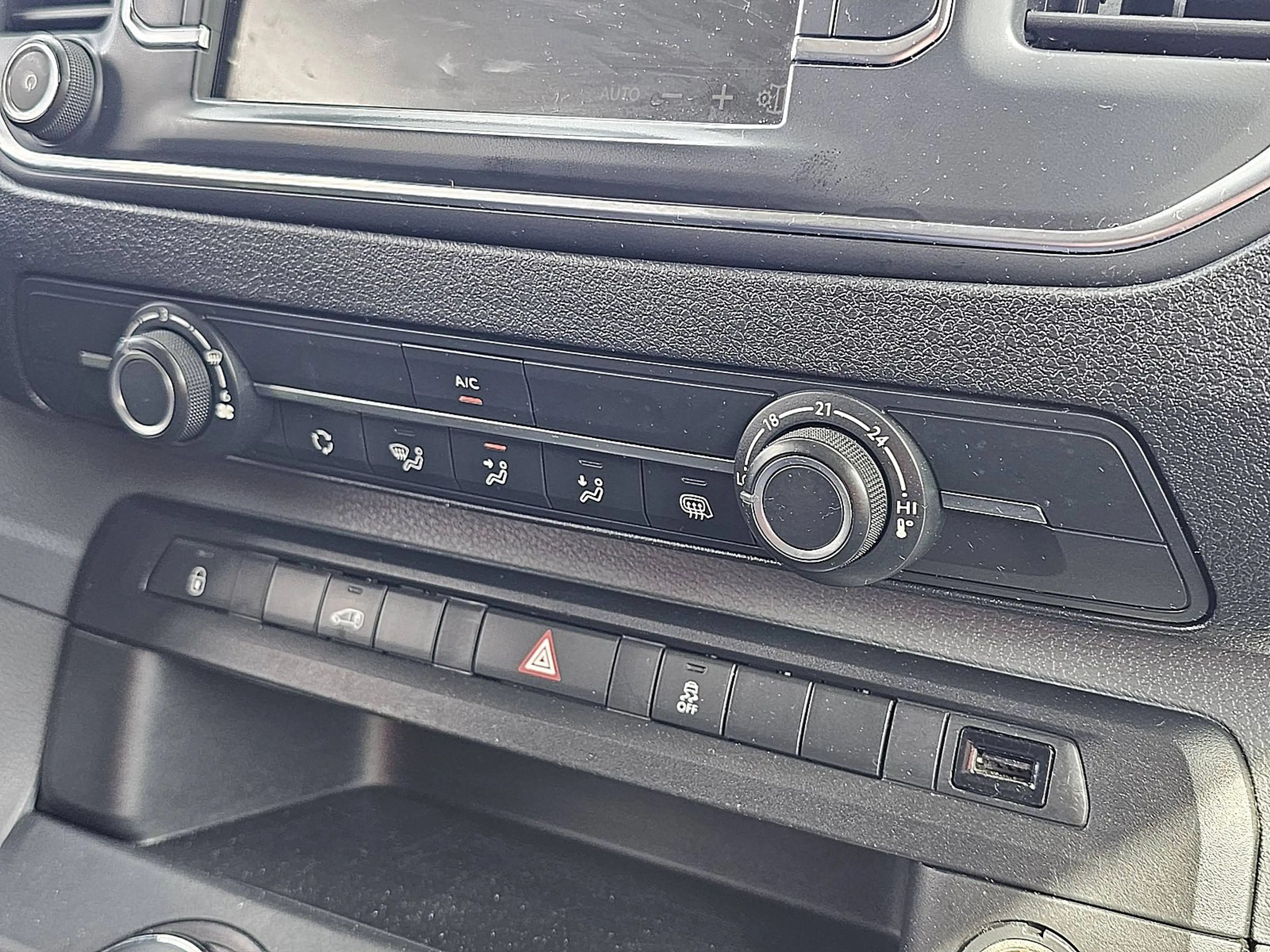 Peugeot Expert 1.6 — photo 11