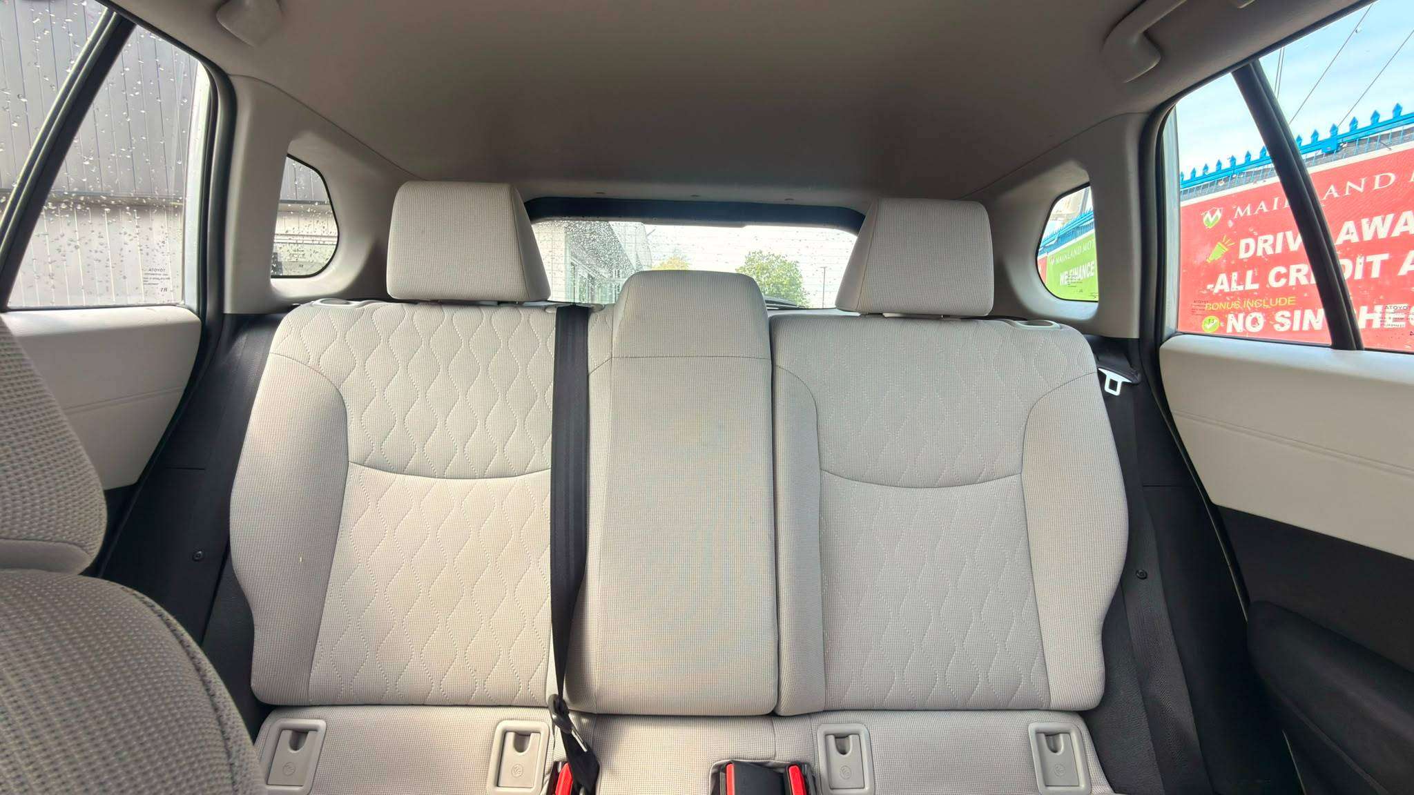 2024 Toyota Corolla Cross — view 11