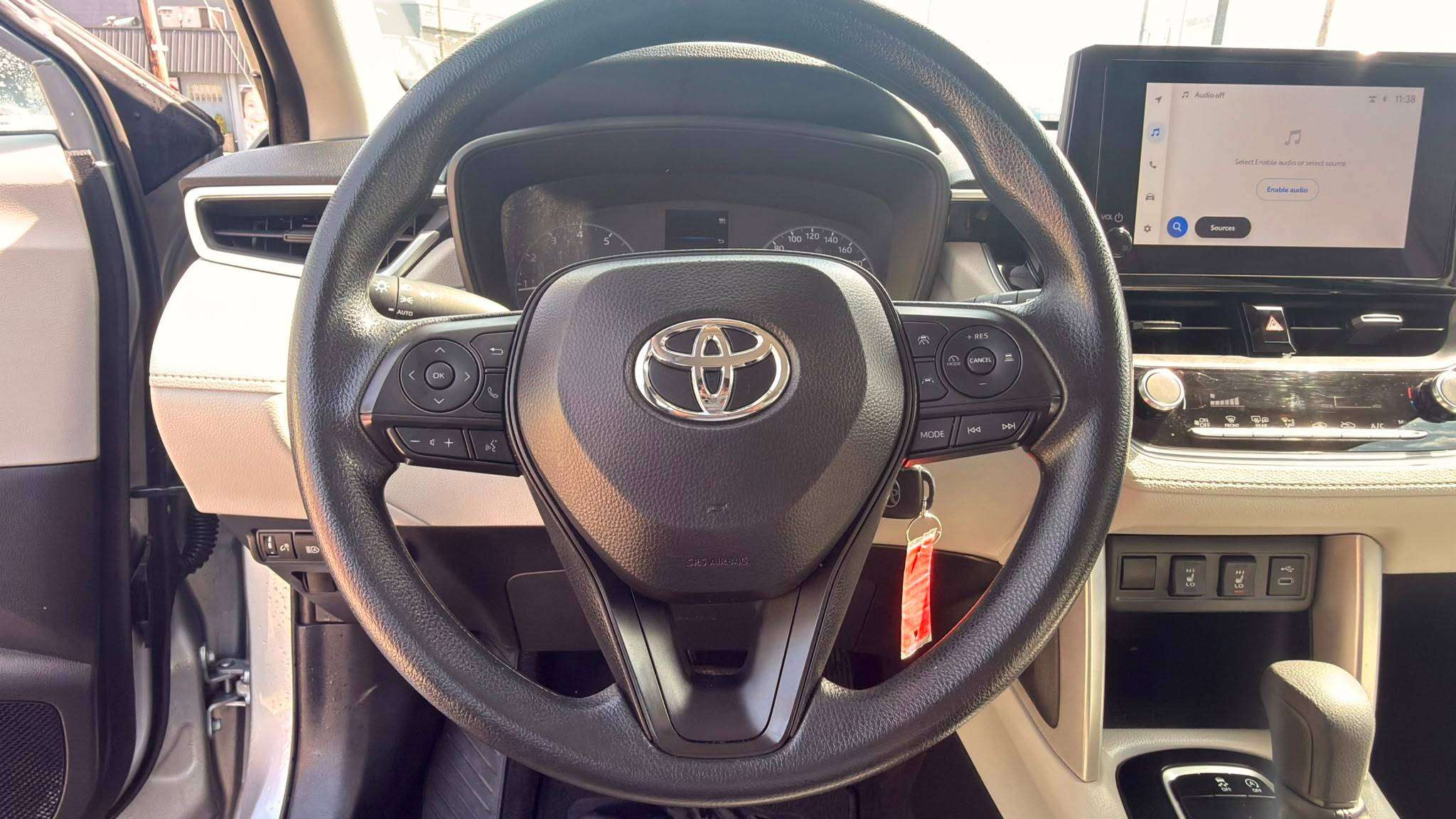 2024 Toyota Corolla Cross — view 15
