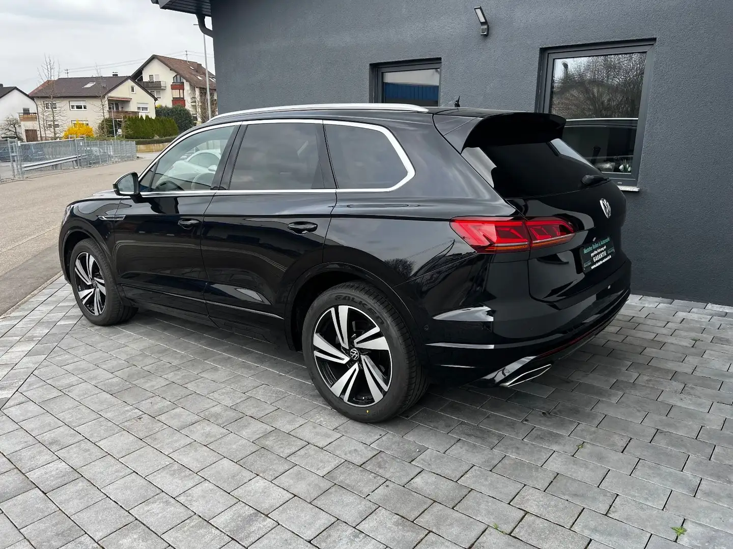 Volkswagen Touareg Atmosphere 4Motion 3.0 V6 TDI/R-line Noir - 2