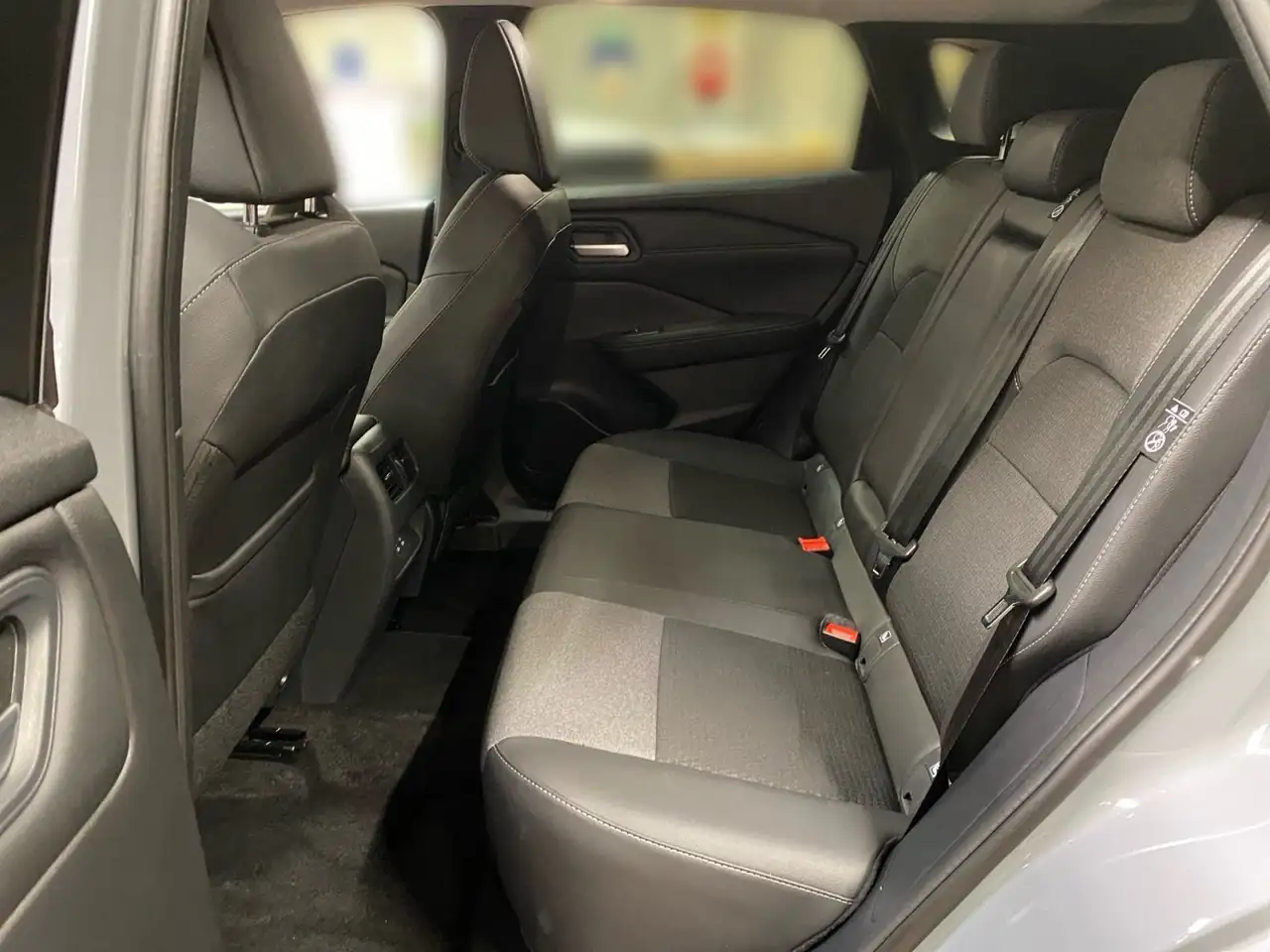 Nissan Qashqai 1.3 DIG-T MHEV Automatik N-Connecta *AHK 14