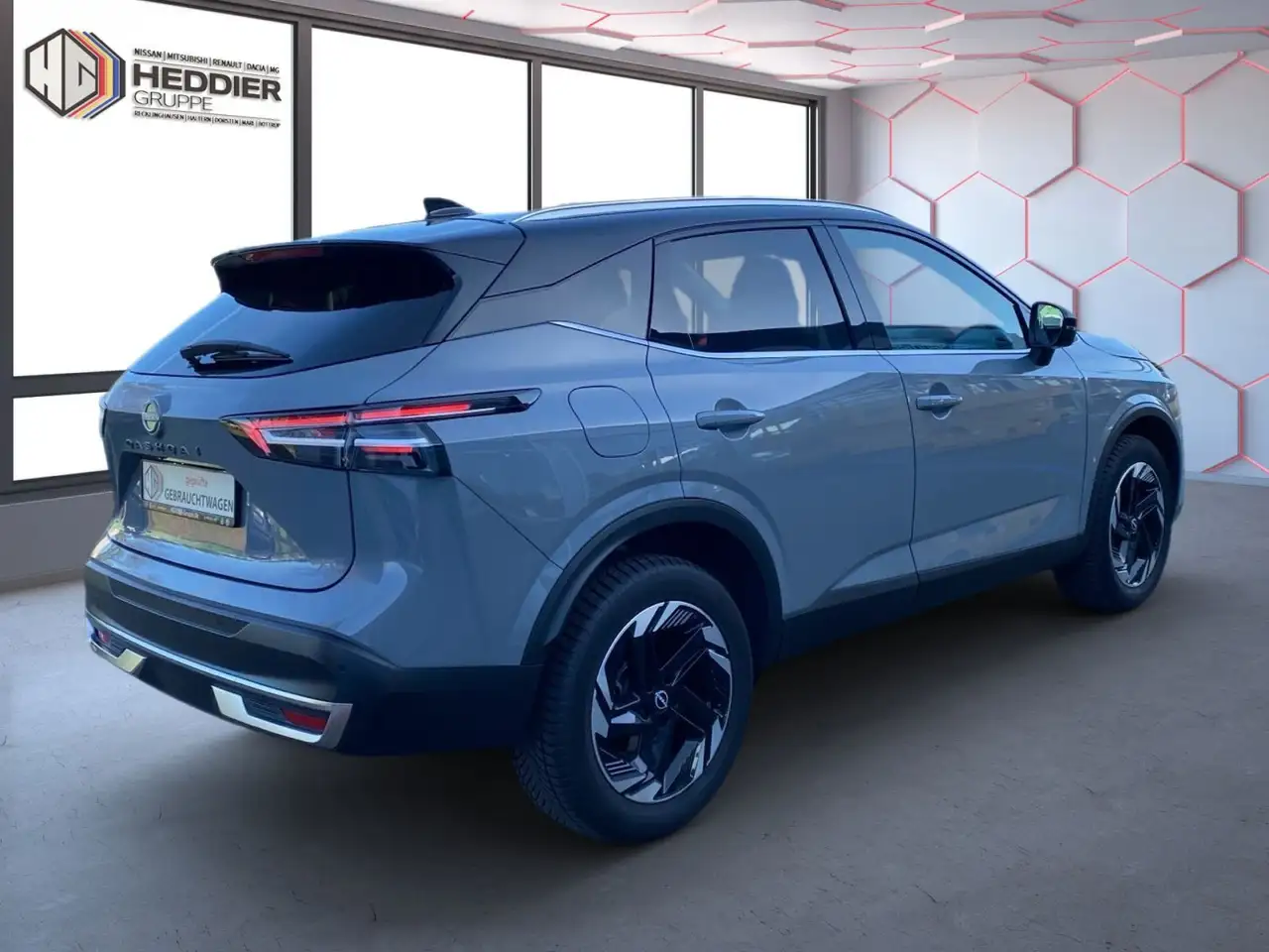 Nissan Qashqai 1.3 DIG-T MHEV Automatik N-Connecta *AHK 3