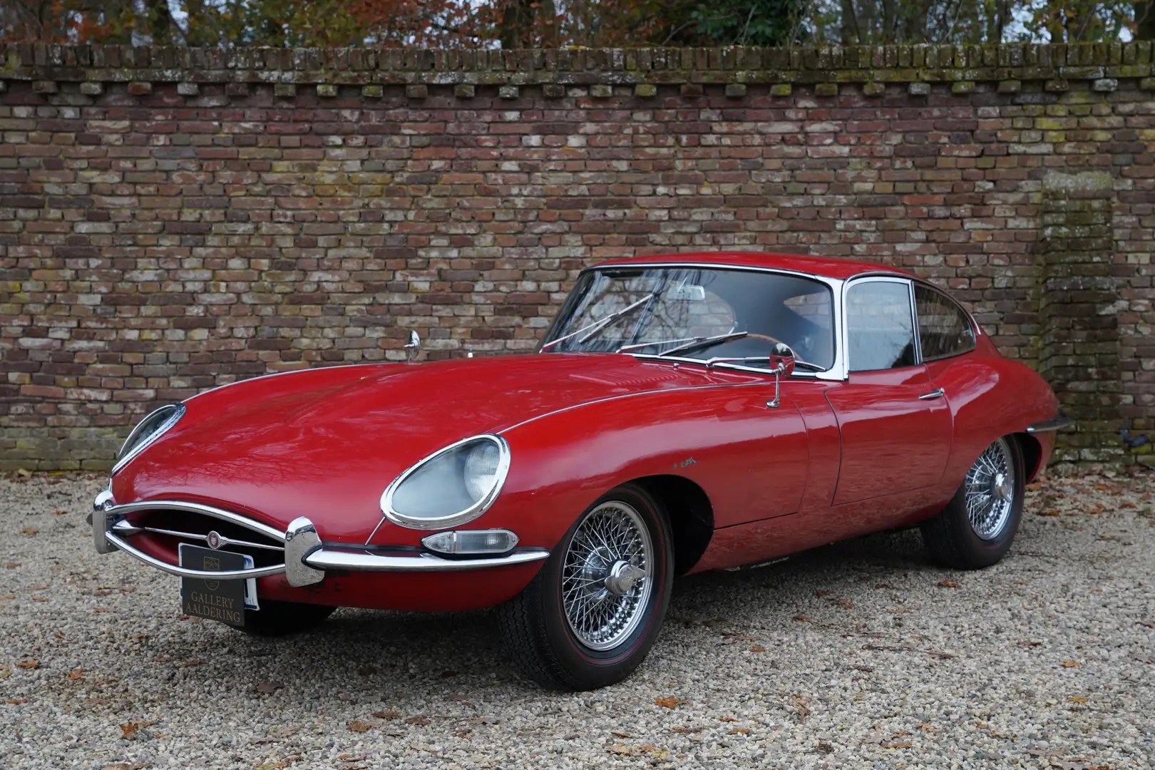 Jaguar E-Type 3.8 Litre Series 1 Coupe "Driving survivor" Fully Rood - 1
