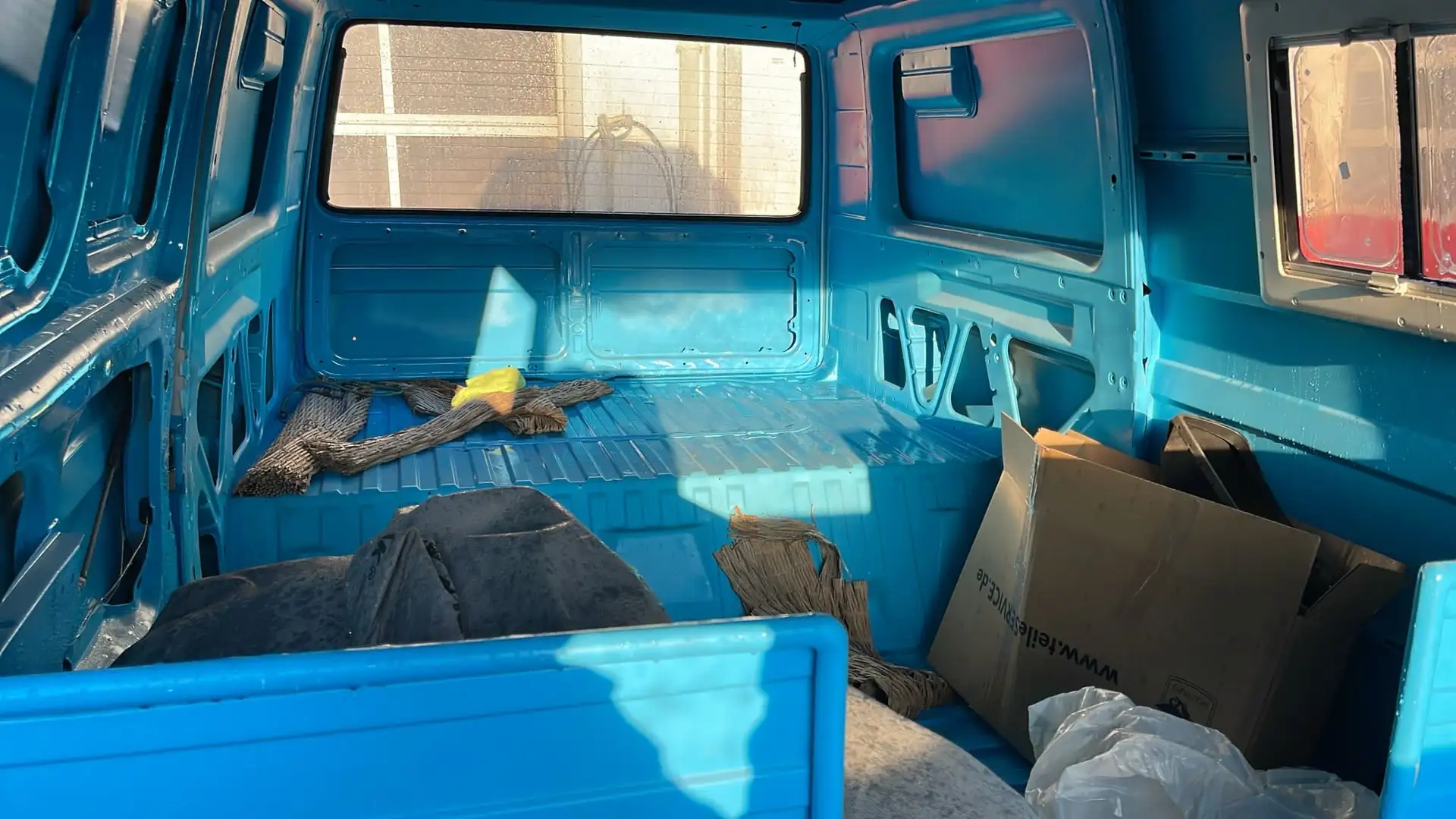 Volkswagen T3 Transporter 251 OB1 - 2