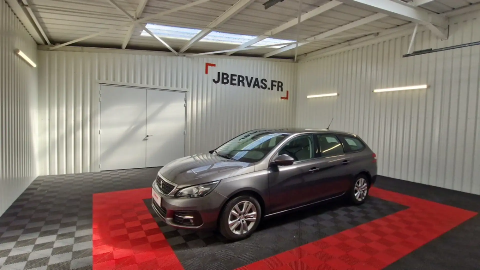 Peugeot BlueHDi 130 EAT8 S&amp;S ACTIVE BUSINESS - 1