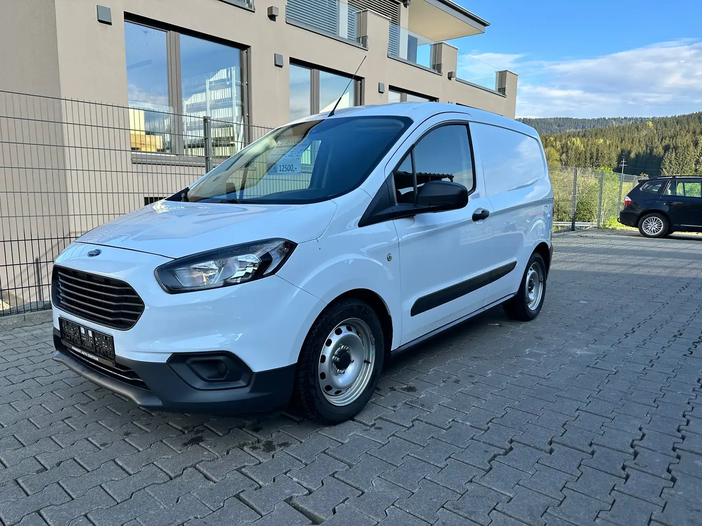 Ford Transit Courier S Wit - 2