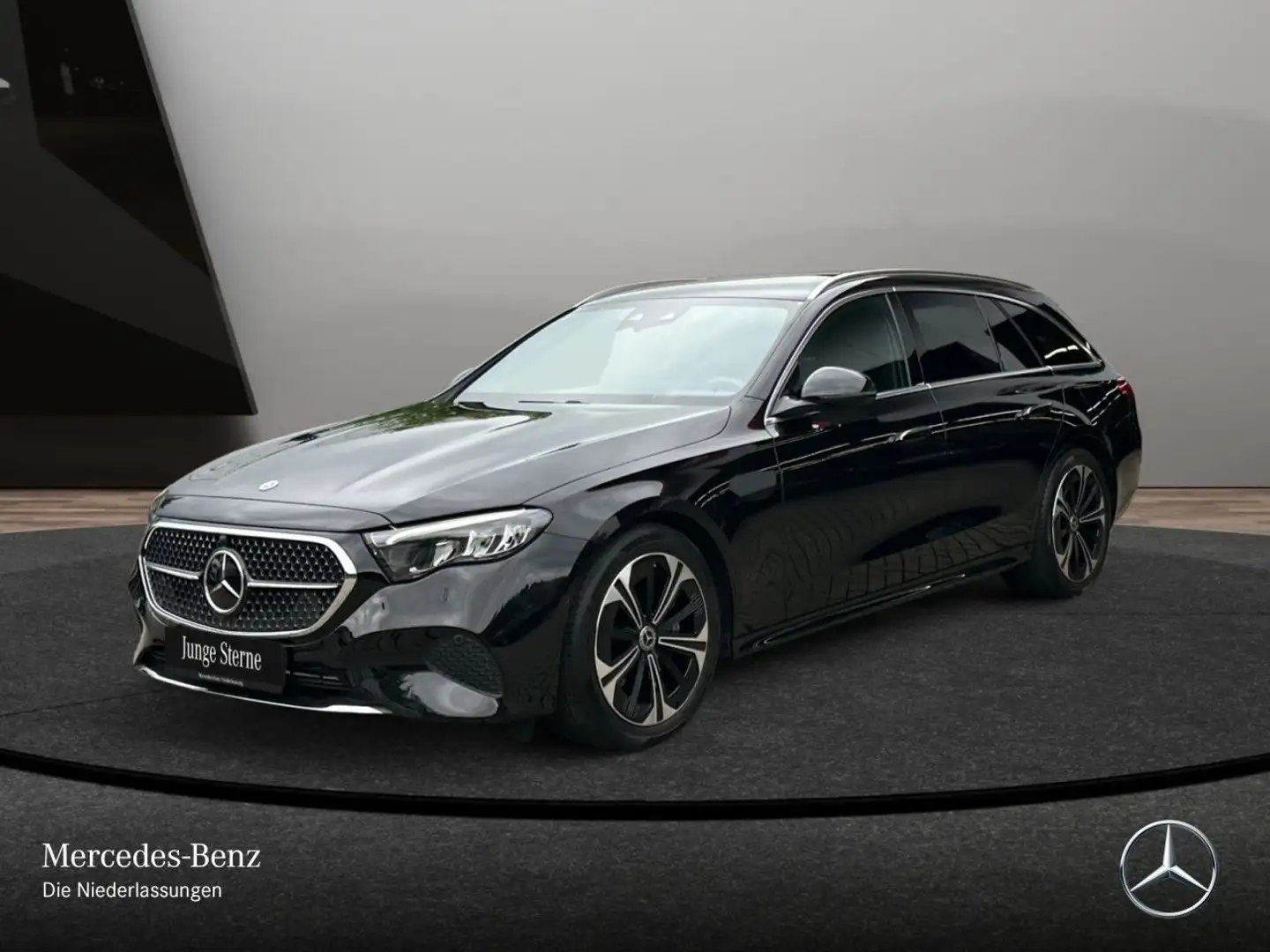 Mercedes-Benz E 300 e T Avantgarde Fahrass Distr. LED AHK Kamera Noir - 2