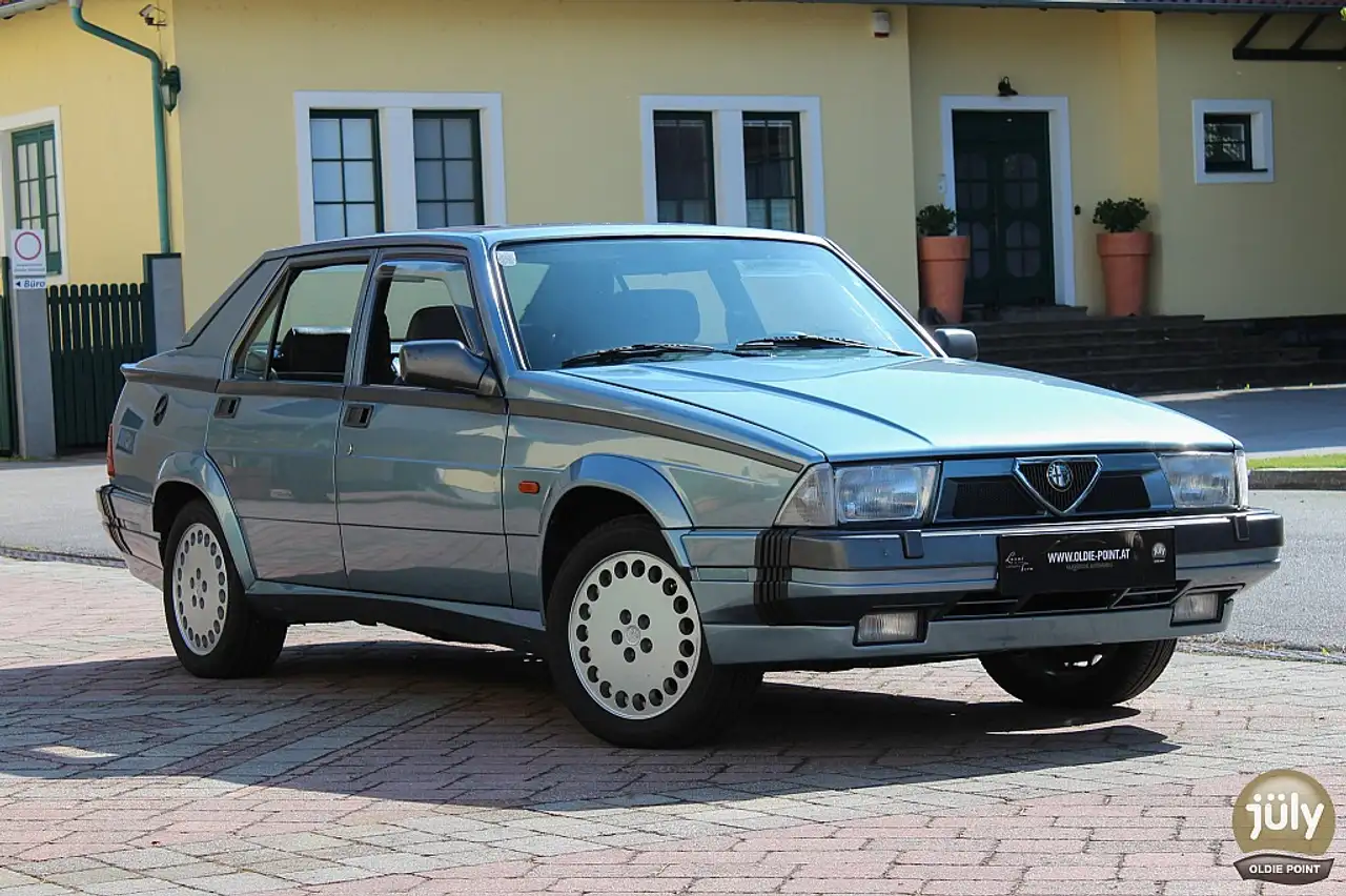 Alfa Romeo 75 Alfa 75 3.0 V6 QV aus Sammlerhand, foto 5