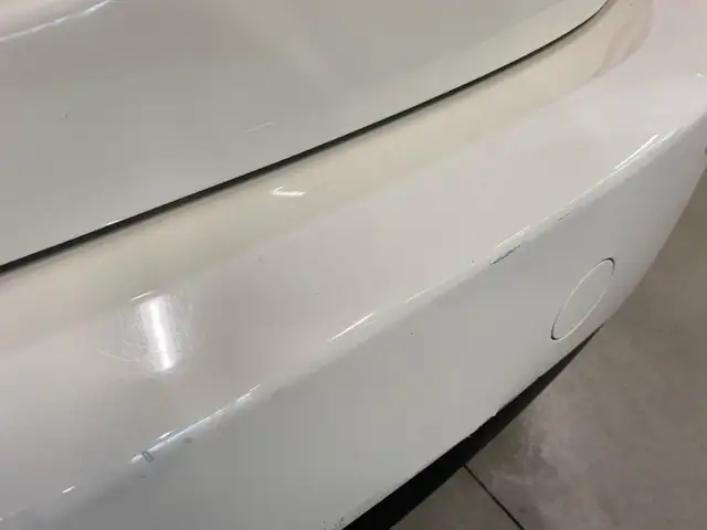 Mini Hatch view 18