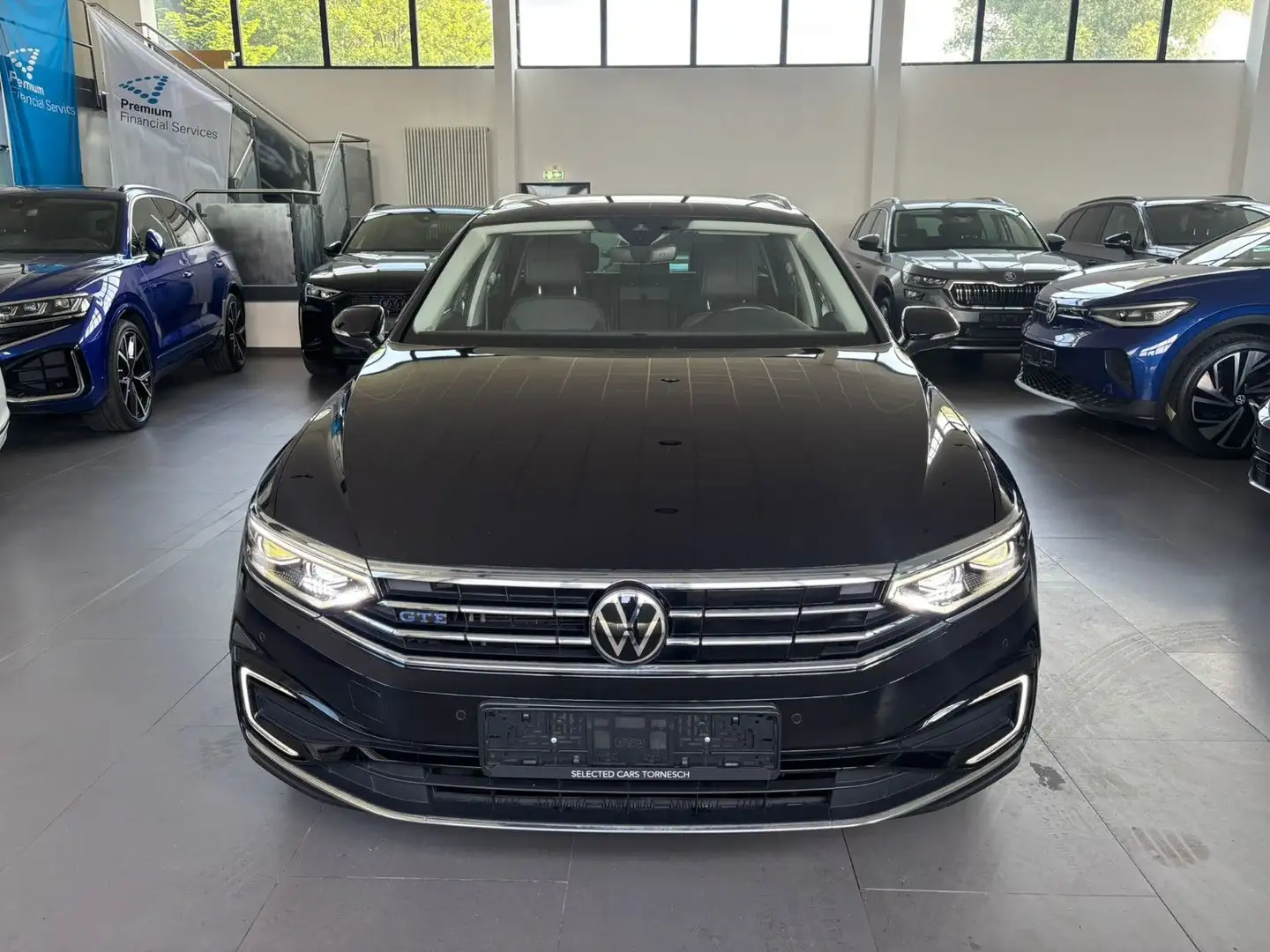 Volkswagen Passat Variant GTE 1.4 DSG AID/MATRIX/DCC/AHK/18 Schwarz - 2