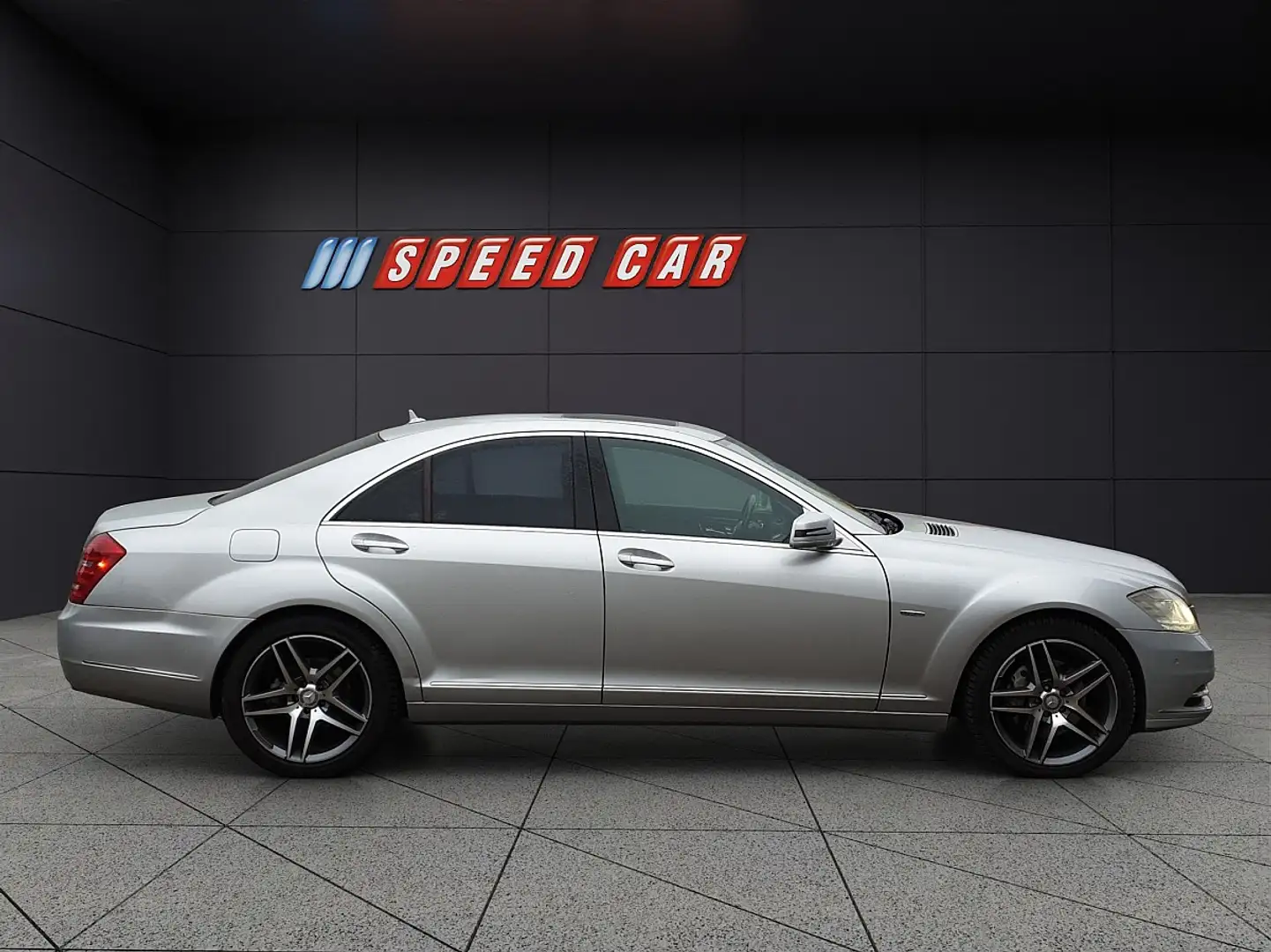 Mercedes-Benz S 350 CDI BlueEfficiency lang Aut. Silber - 2