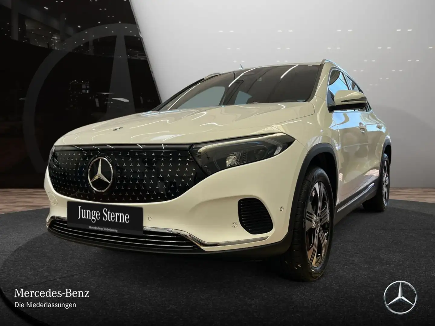 Mercedes-Benz EQA 300 4M ELECTRICART+PLUS-PAKET+KAMERA+KEYLESS Weiß - 2