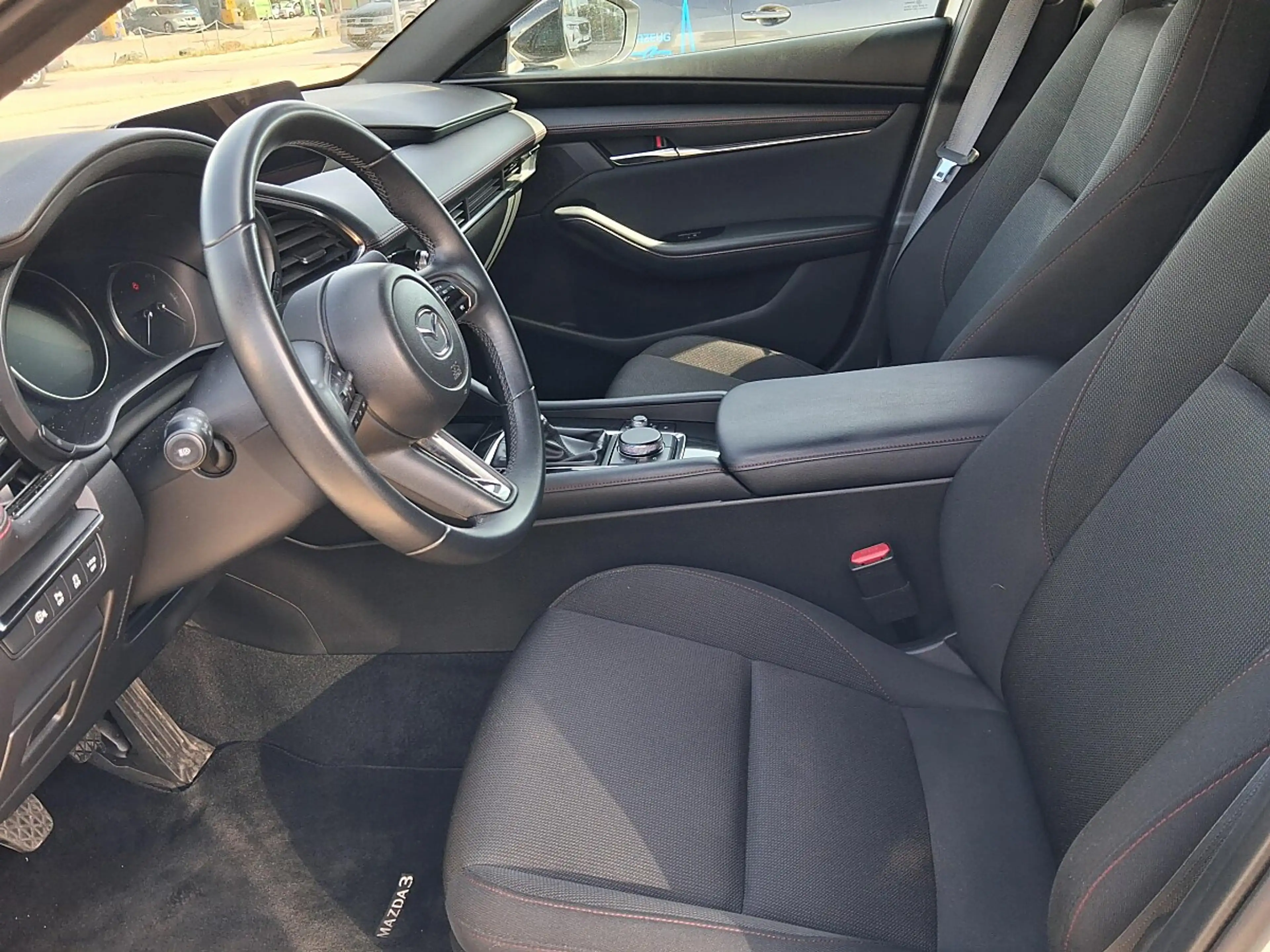 Mazda 3 Mazda3 e-Skyactiv-G122 Homura — photo 5