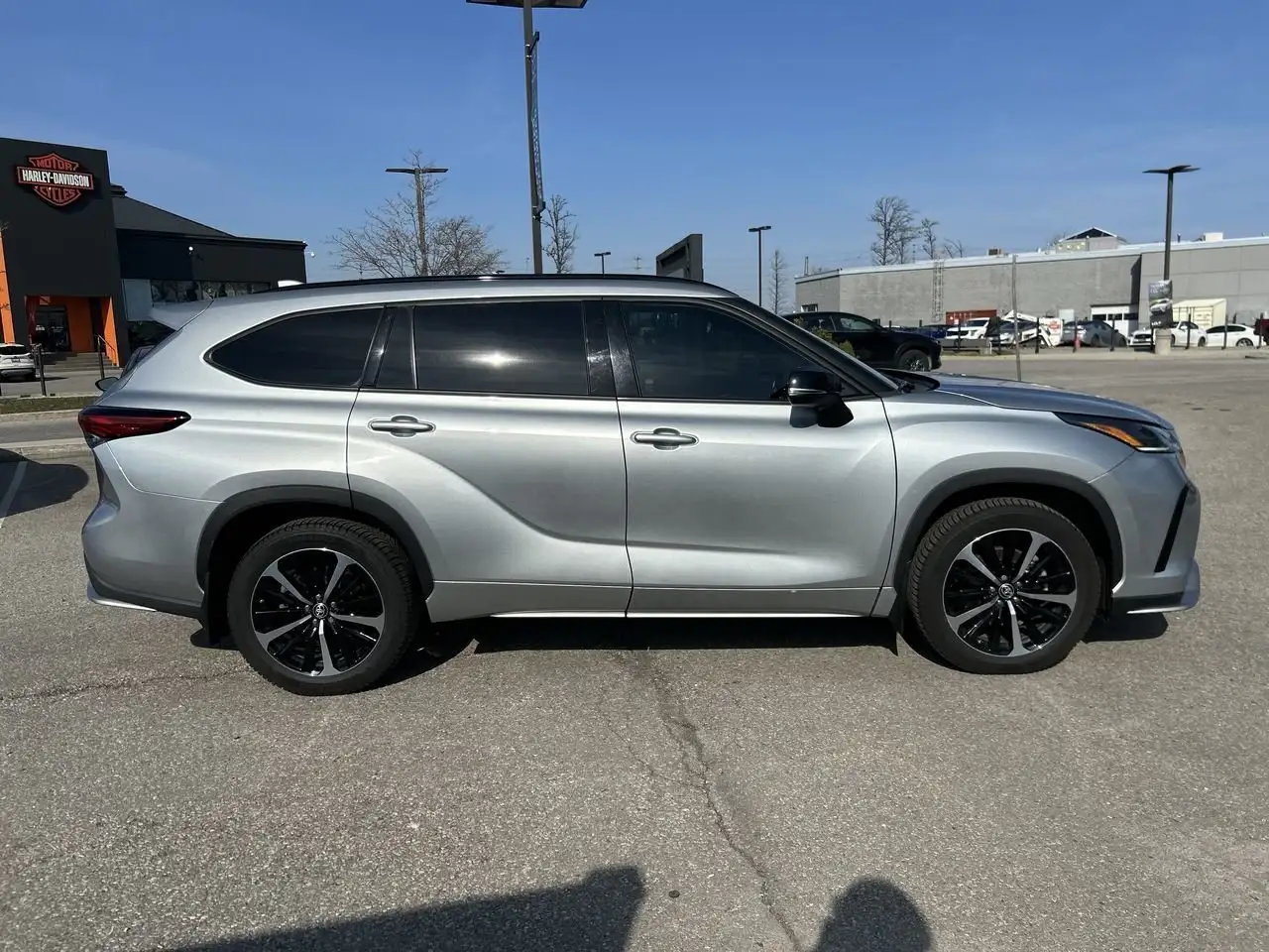 Toyota Highlander снимка Toyota Highlander