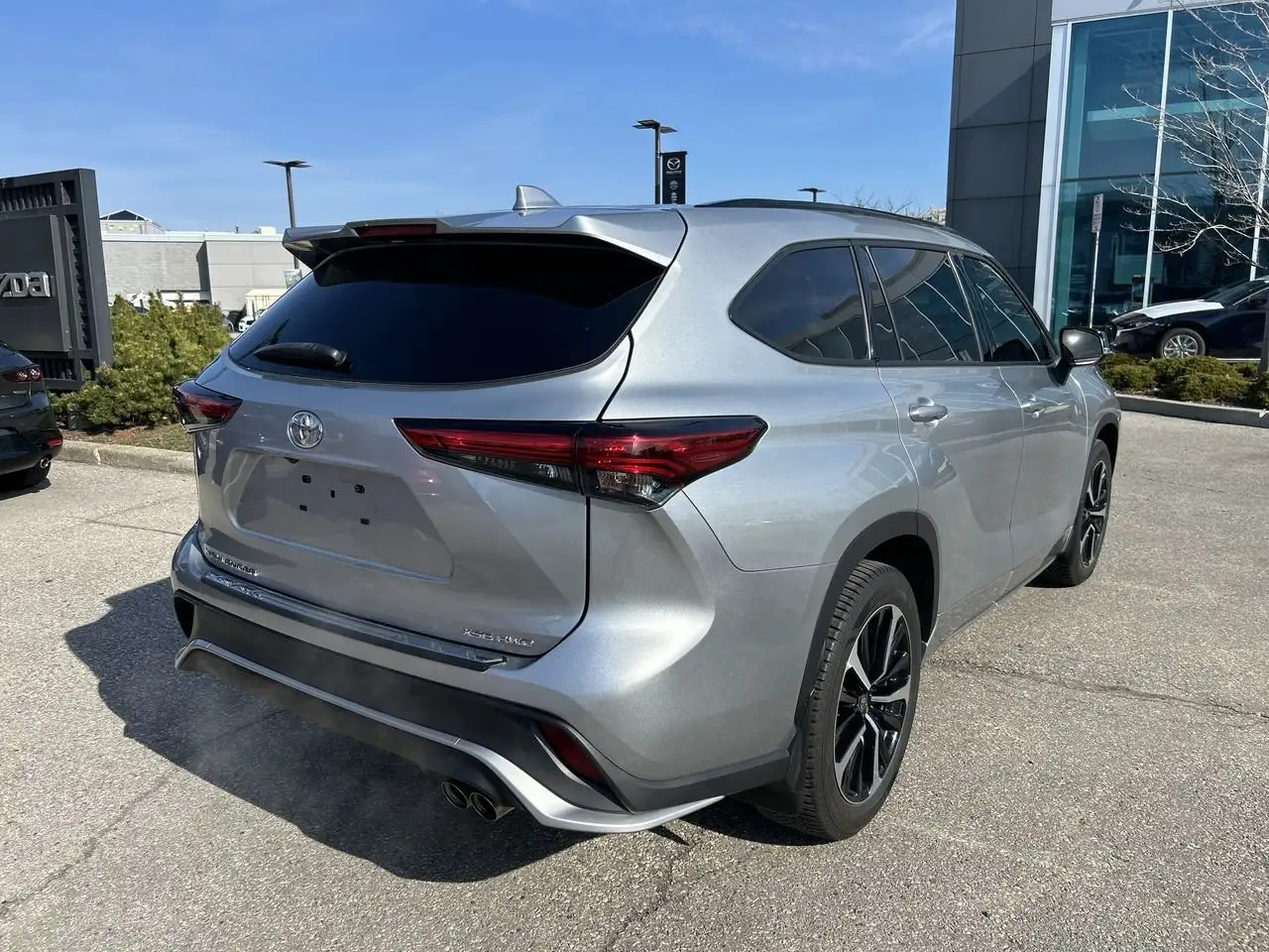 Toyota Highlander снимка Toyota Highlander
