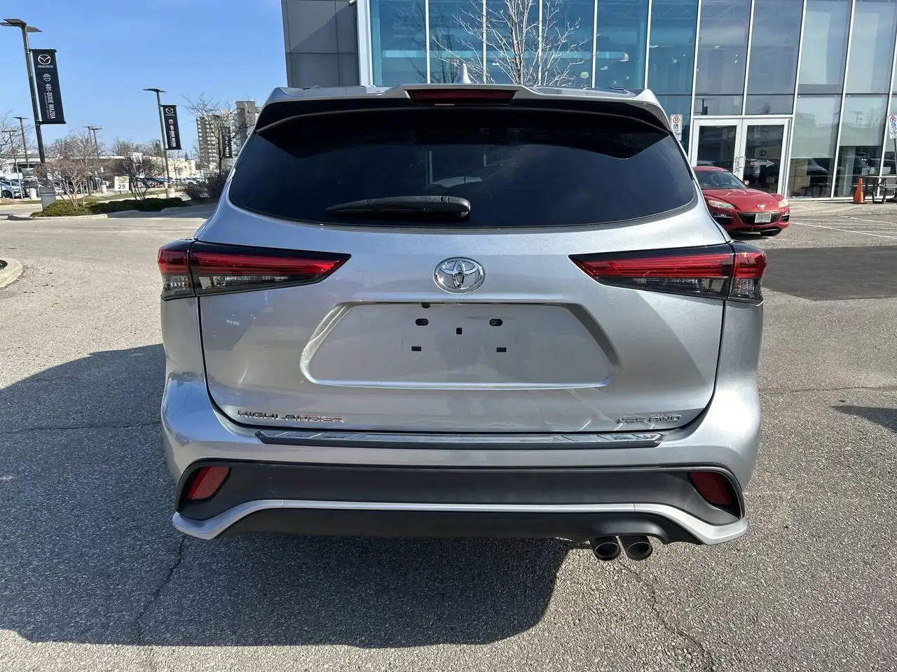Toyota Highlander снимка Toyota Highlander