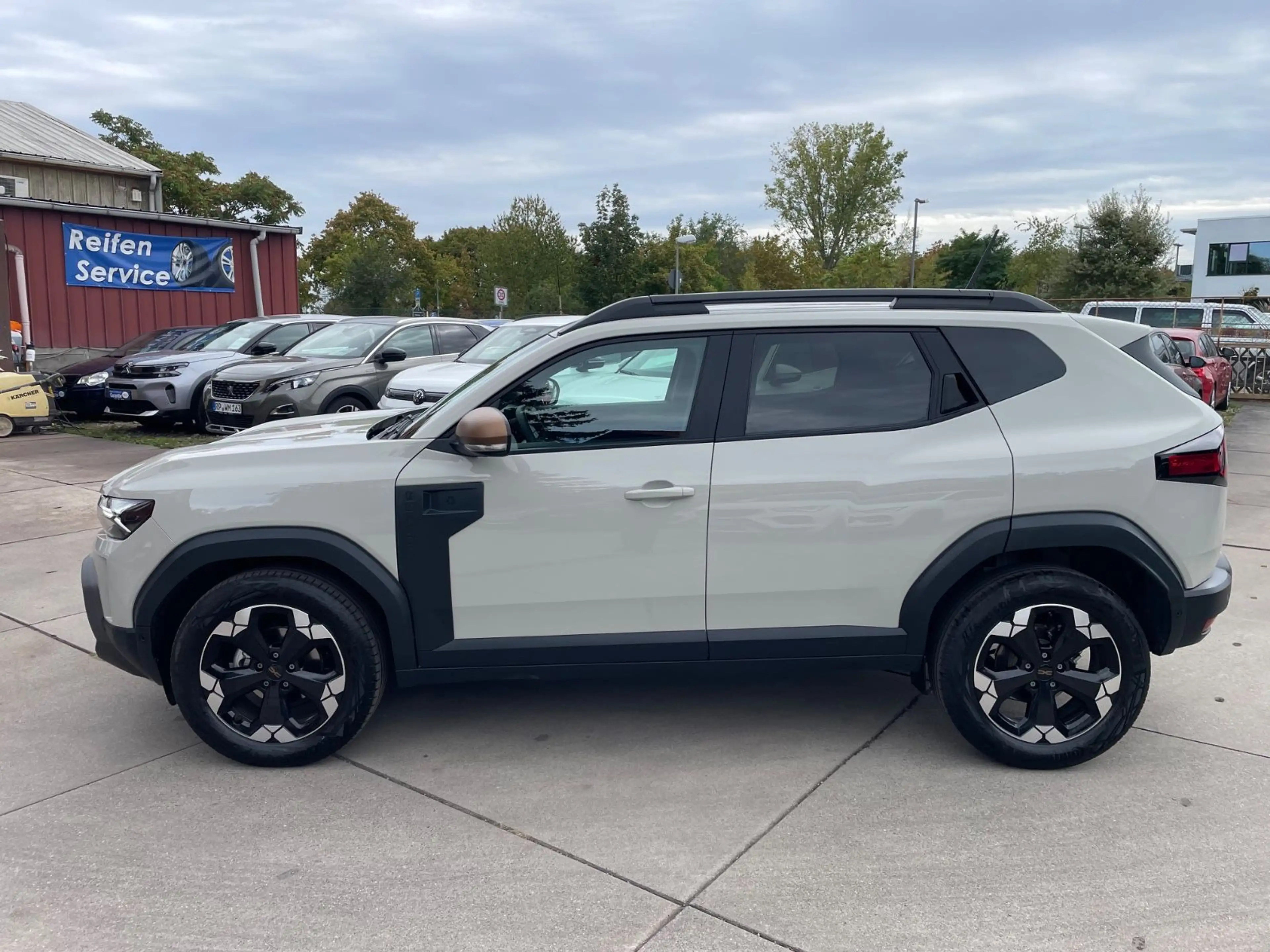 Dacia Duster III TCe 130 Extreme/Klima/Navi/Kamera/PDC — photo 5