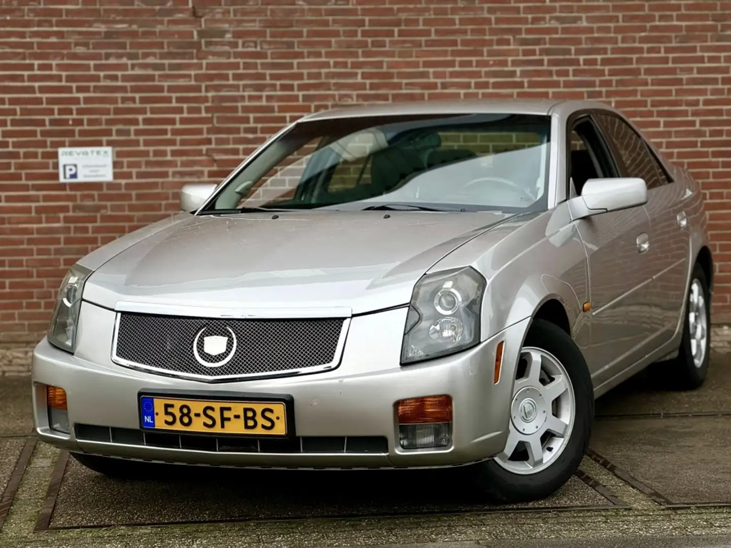 Cadillac CTS 3.2 V6 Eleg |Clima |CruiseC |Automaat |Nieuwe APK Gri - 1
