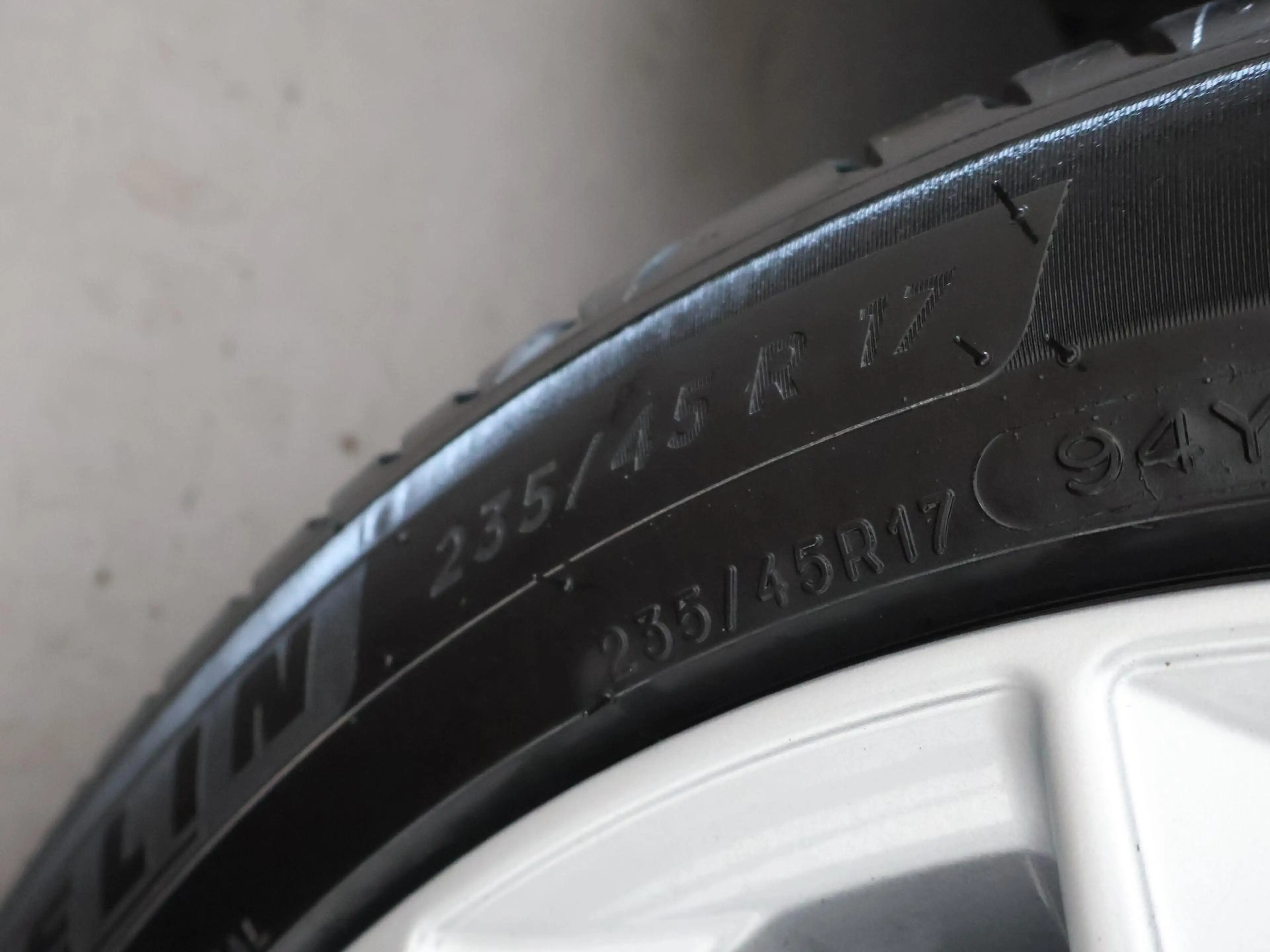 Mercedes-Benz E 250 Cabrio CGI 204 PK AUT. + AIRSCARF NEKVERWARMING | — photo 45