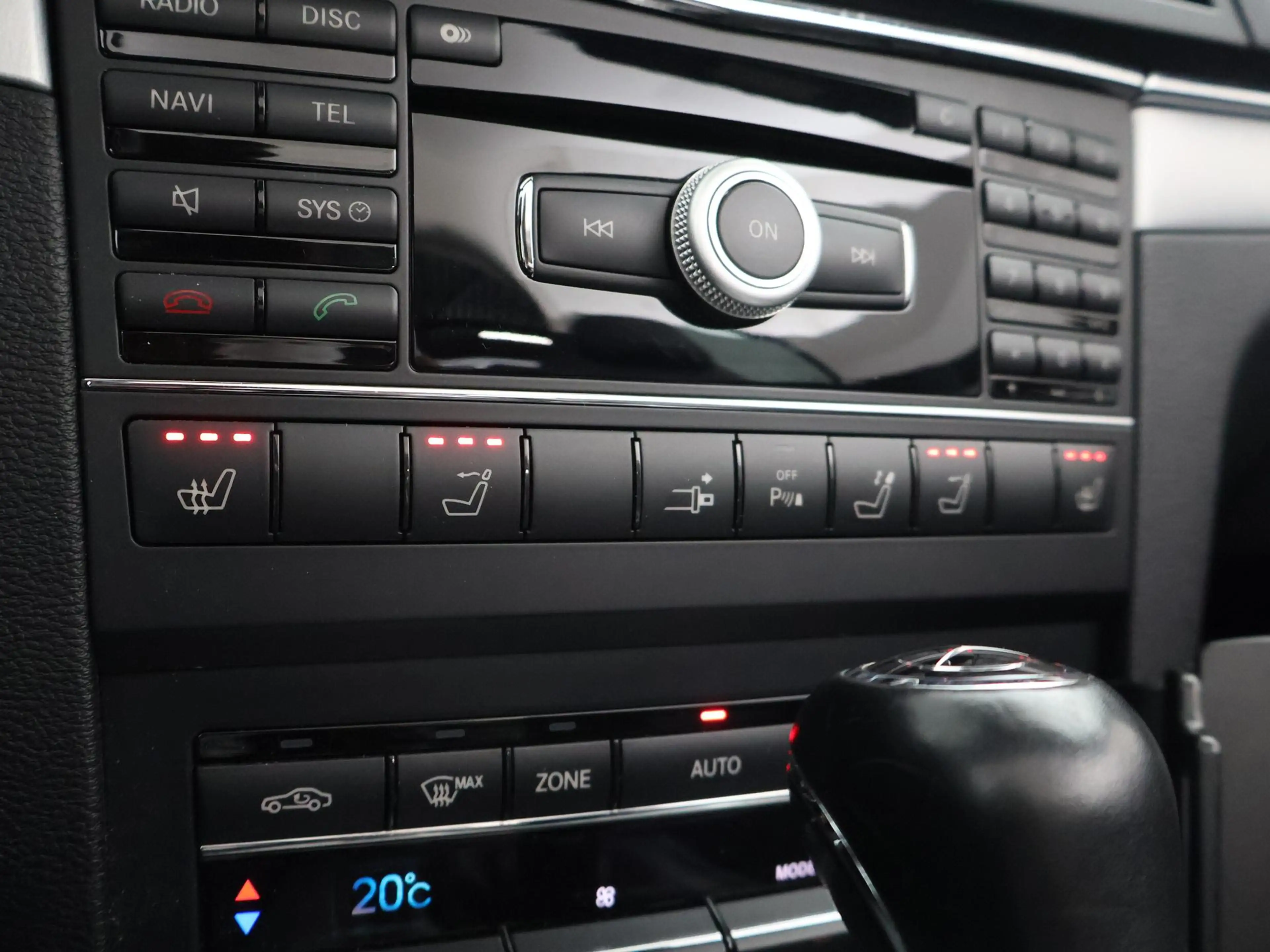 Mercedes-Benz E 250 Cabrio CGI 204 PK AUT. + AIRSCARF NEKVERWARMING | — photo 7