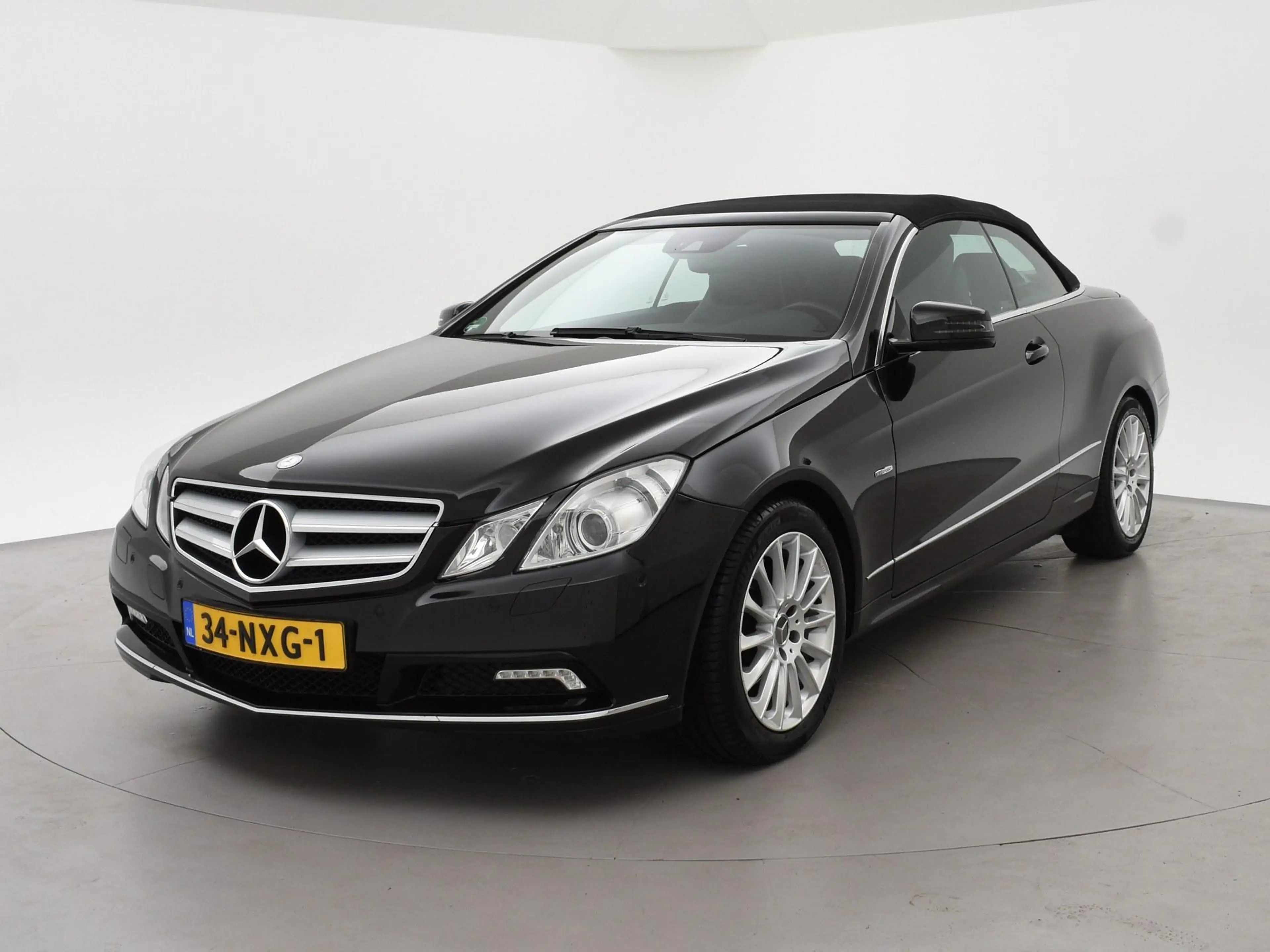 Mercedes-Benz E 250 Cabrio CGI 204 PK AUT. + AIRSCARF NEKVERWARMING | — photo 41