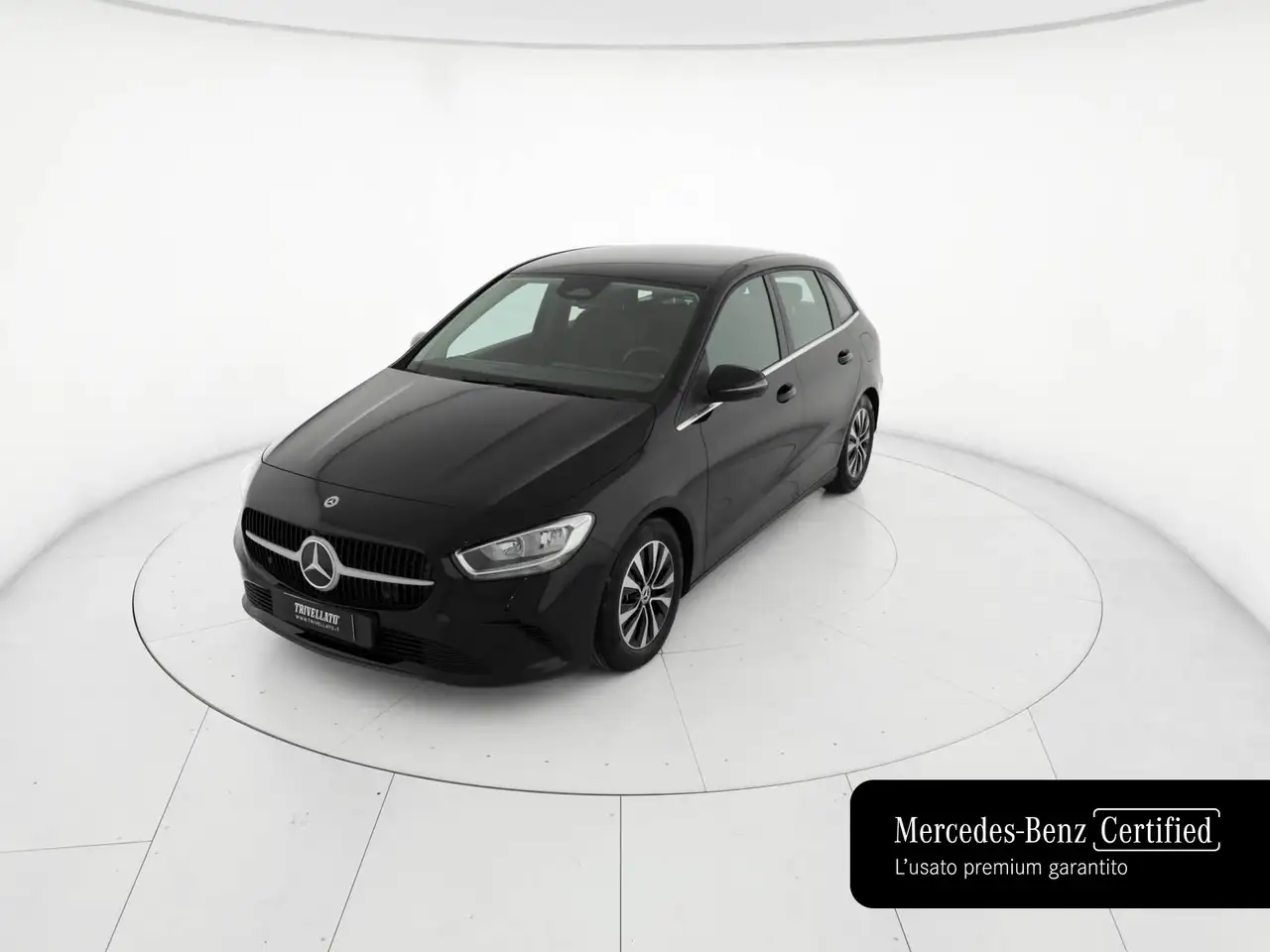 Mercedes-Benz B 180