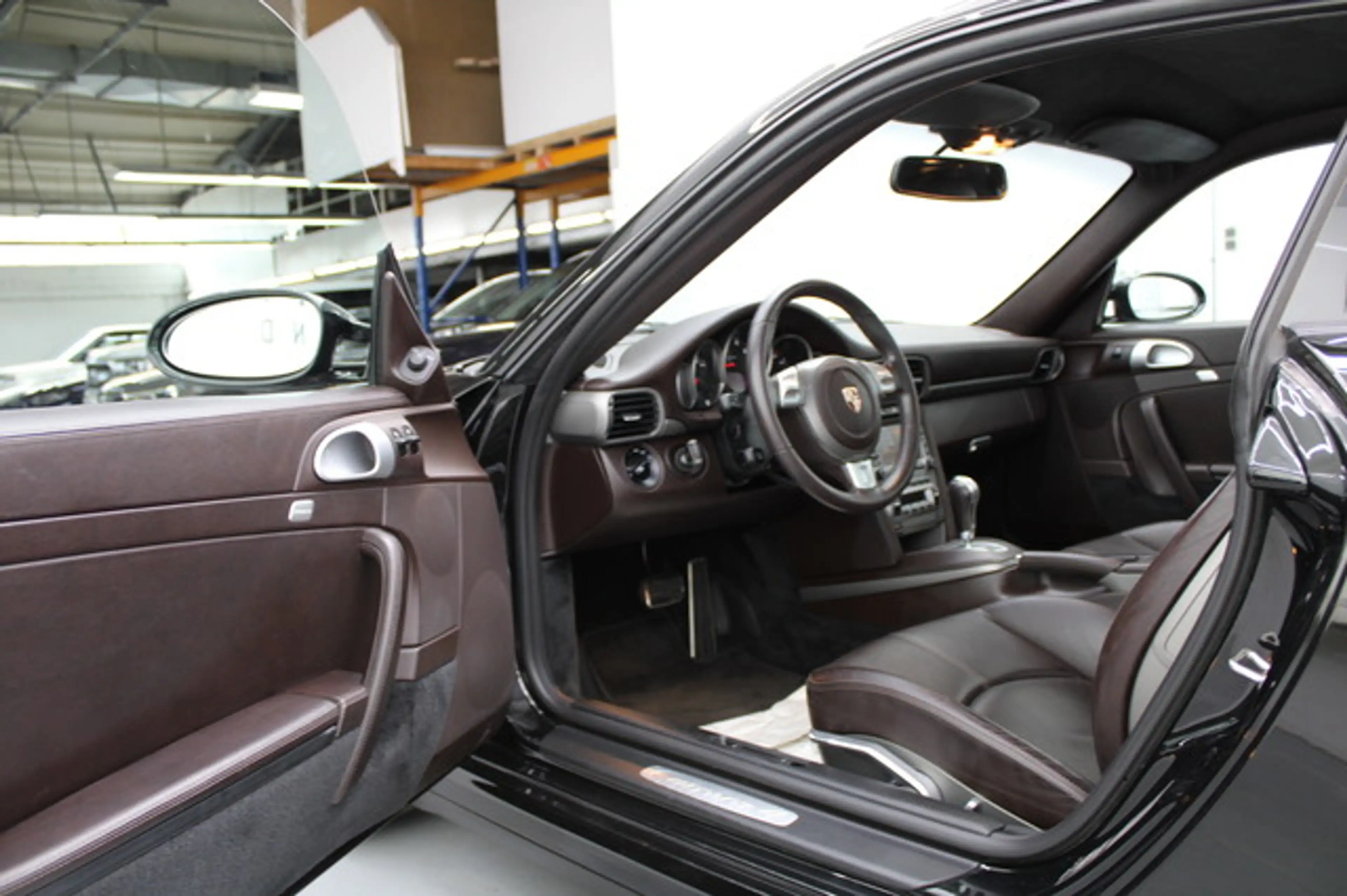 Porsche 911 Carrera 4 Coupe NAVI/PDC/PCM/DT.FZG/Xenon — photo 5