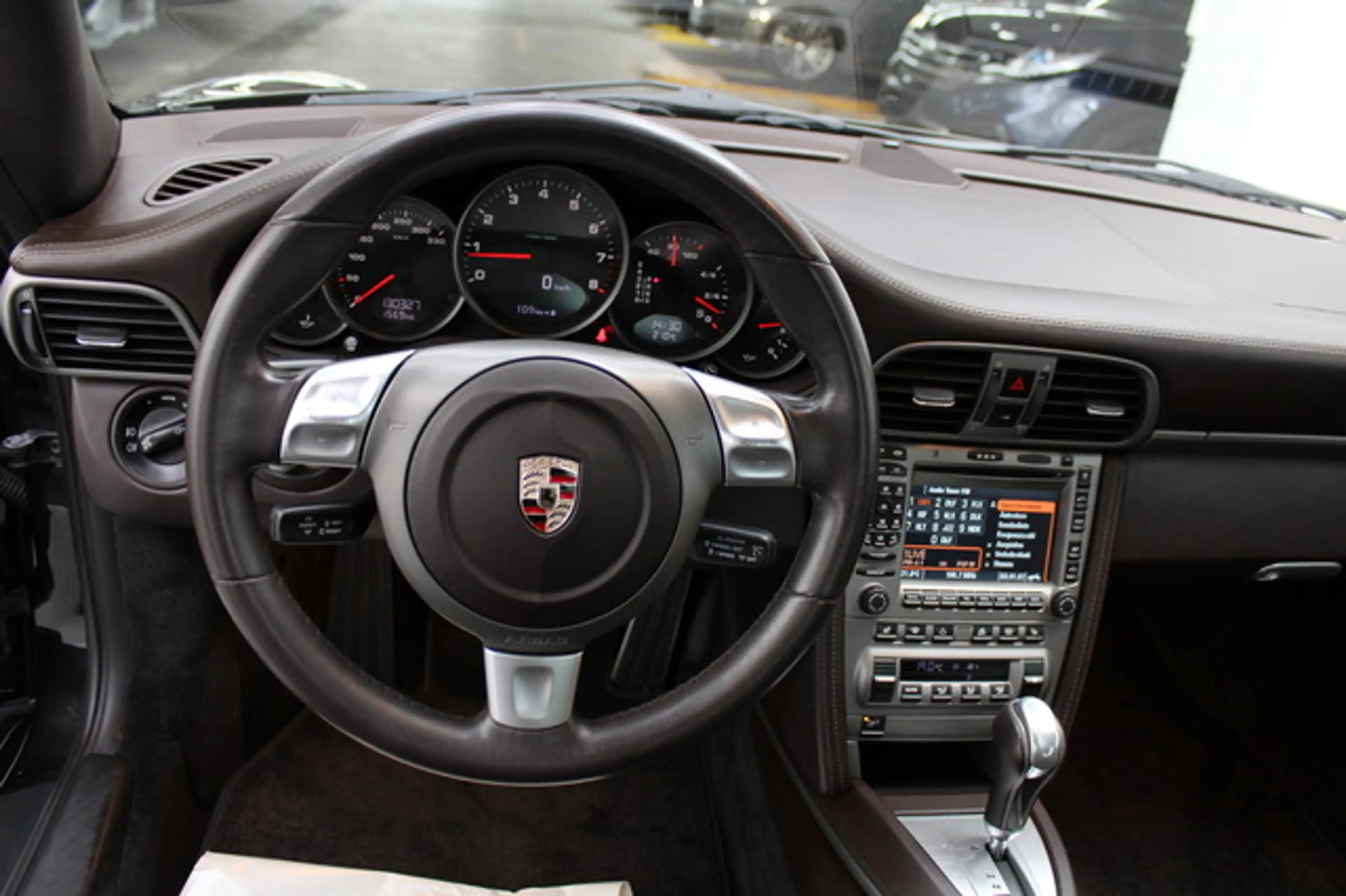 Porsche 911 Carrera 4 Coupe NAVI/PDC/PCM/DT.FZG/Xenon — photo 7
