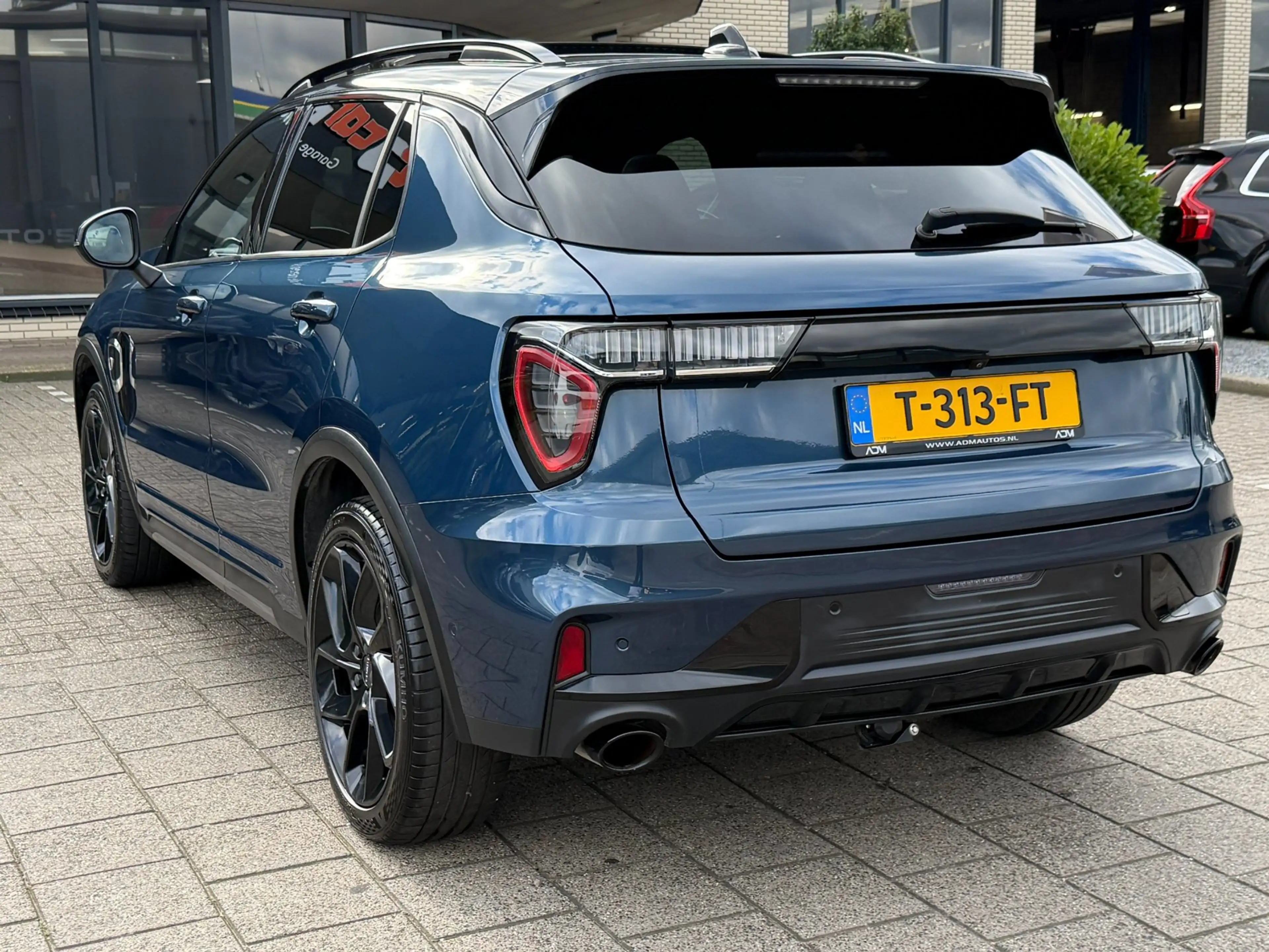 Lynk & Co 01 1.5 Trekhaak l Pano l NAVI l Camera l Zwarte Hemel — photo 17