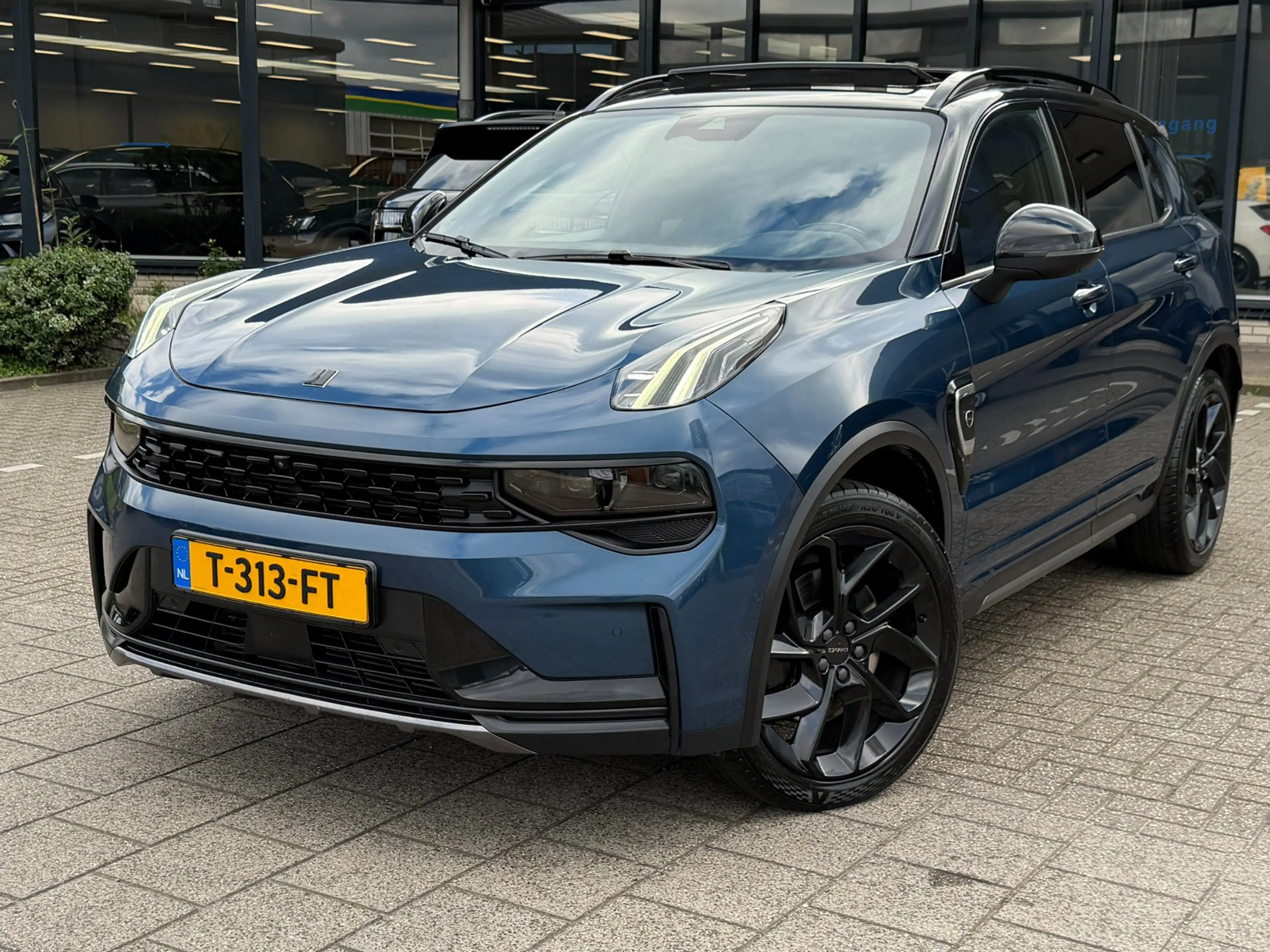 Lynk & Co 01 1.5 Trekhaak l Pano l NAVI l Camera l Zwarte Hemel
