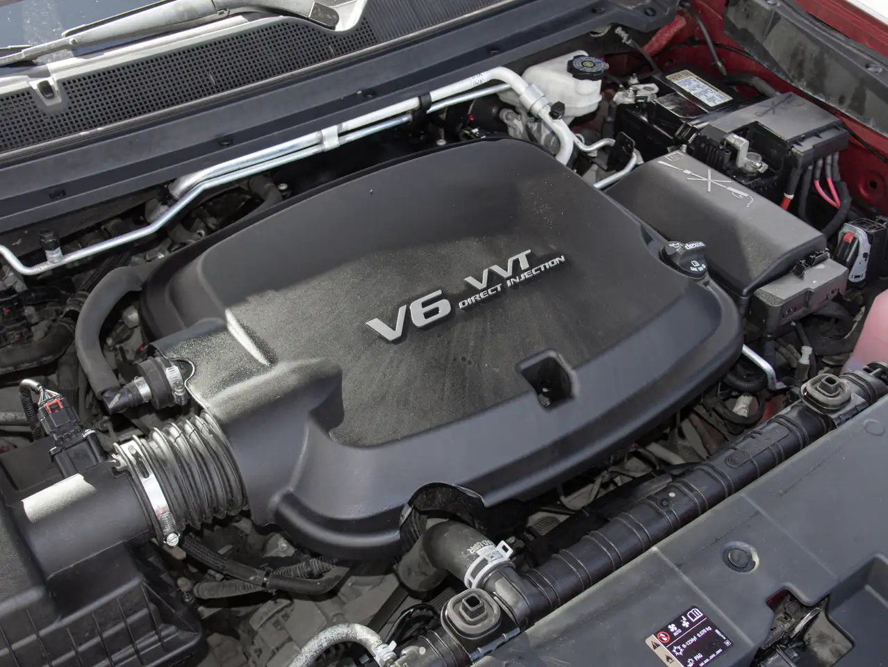 GMC Canyon photo GMC Canyon