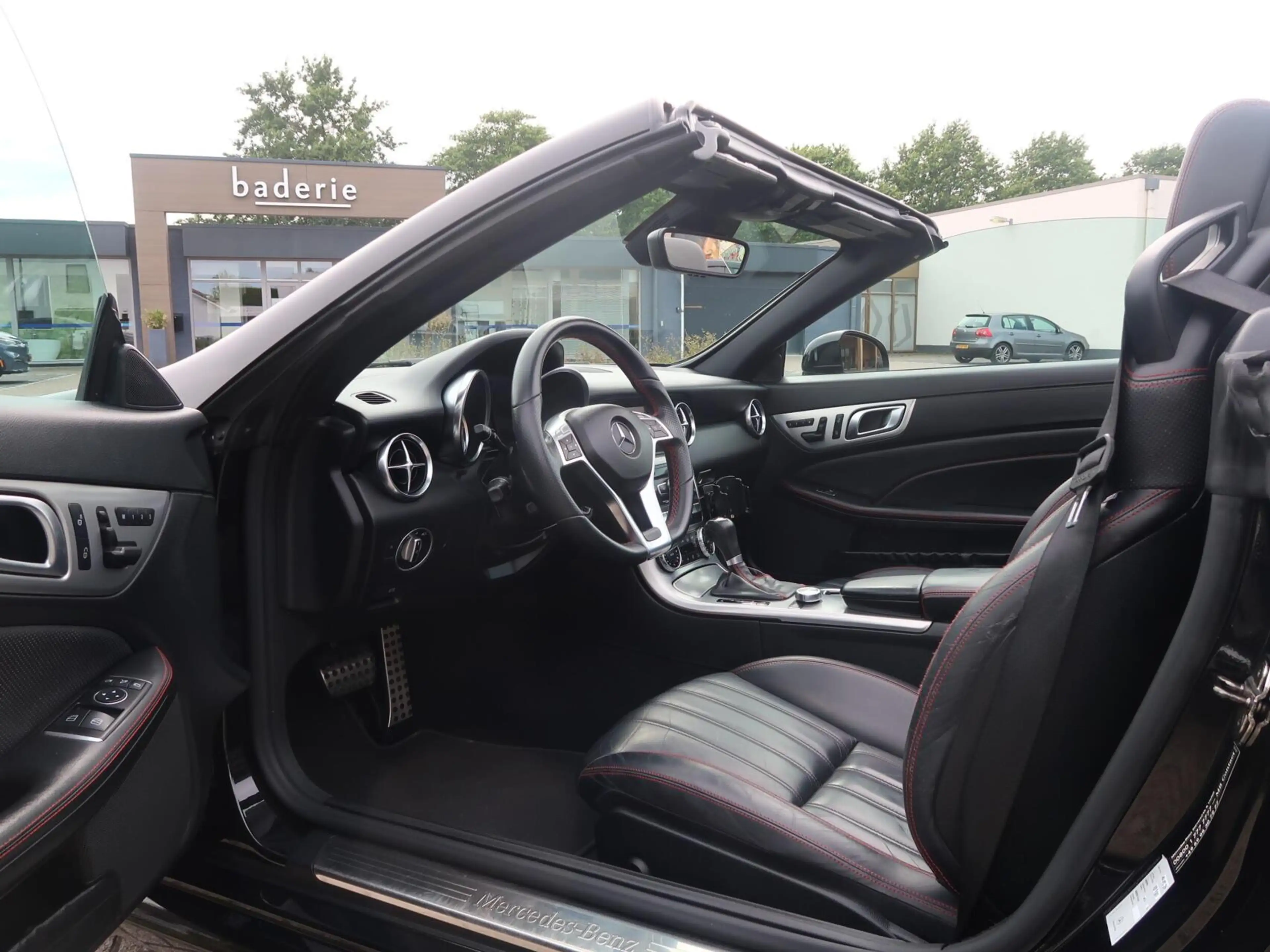 Mercedes-Benz SLK 350 AUT F-1 AMG|KEYLESS|ADAPTIVE CRUISECONTROL|MEMORY| — photo 7