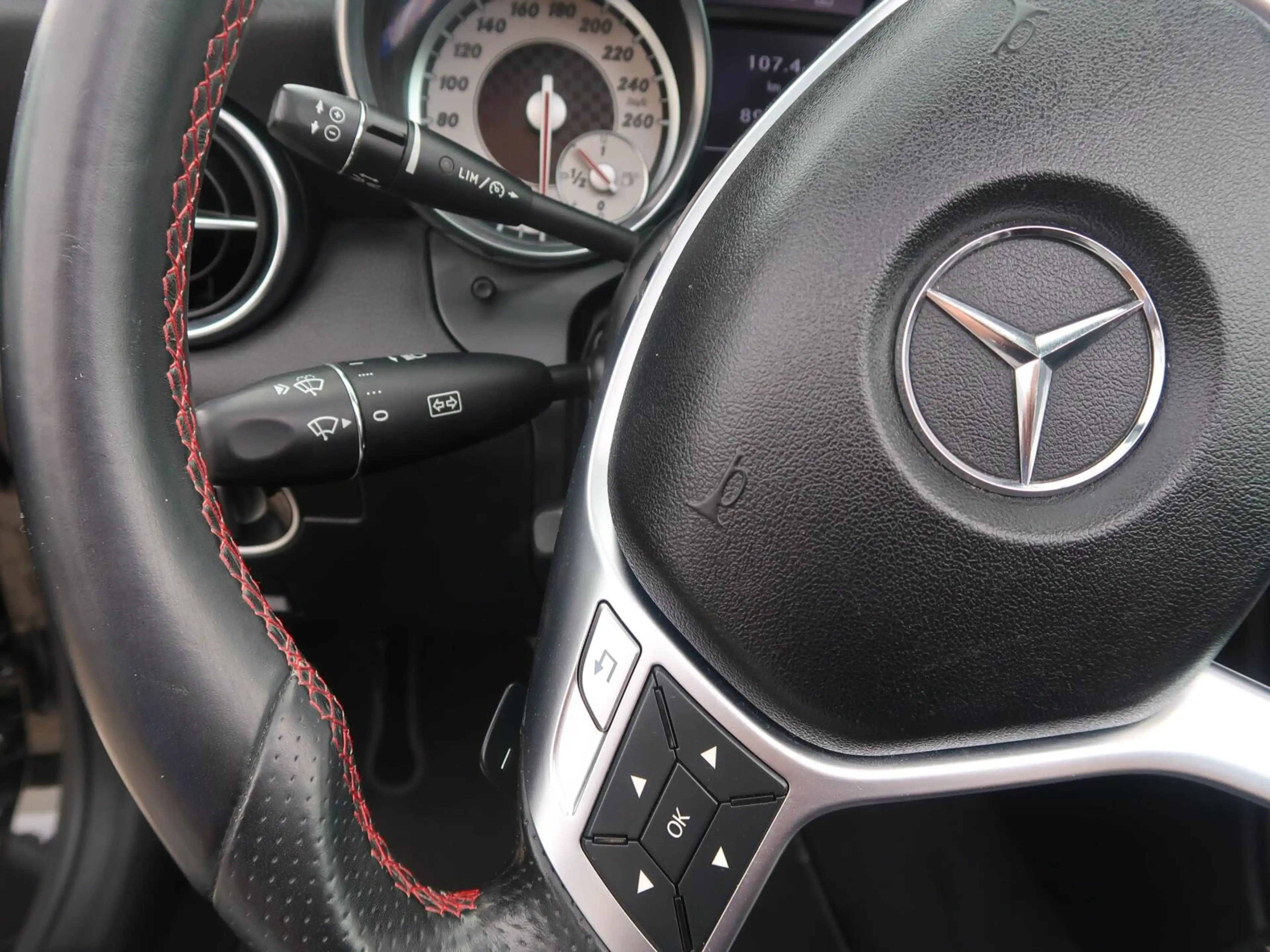 Mercedes-Benz SLK 350 AUT F-1 AMG|KEYLESS|ADAPTIVE CRUISECONTROL|MEMORY| — photo 14
