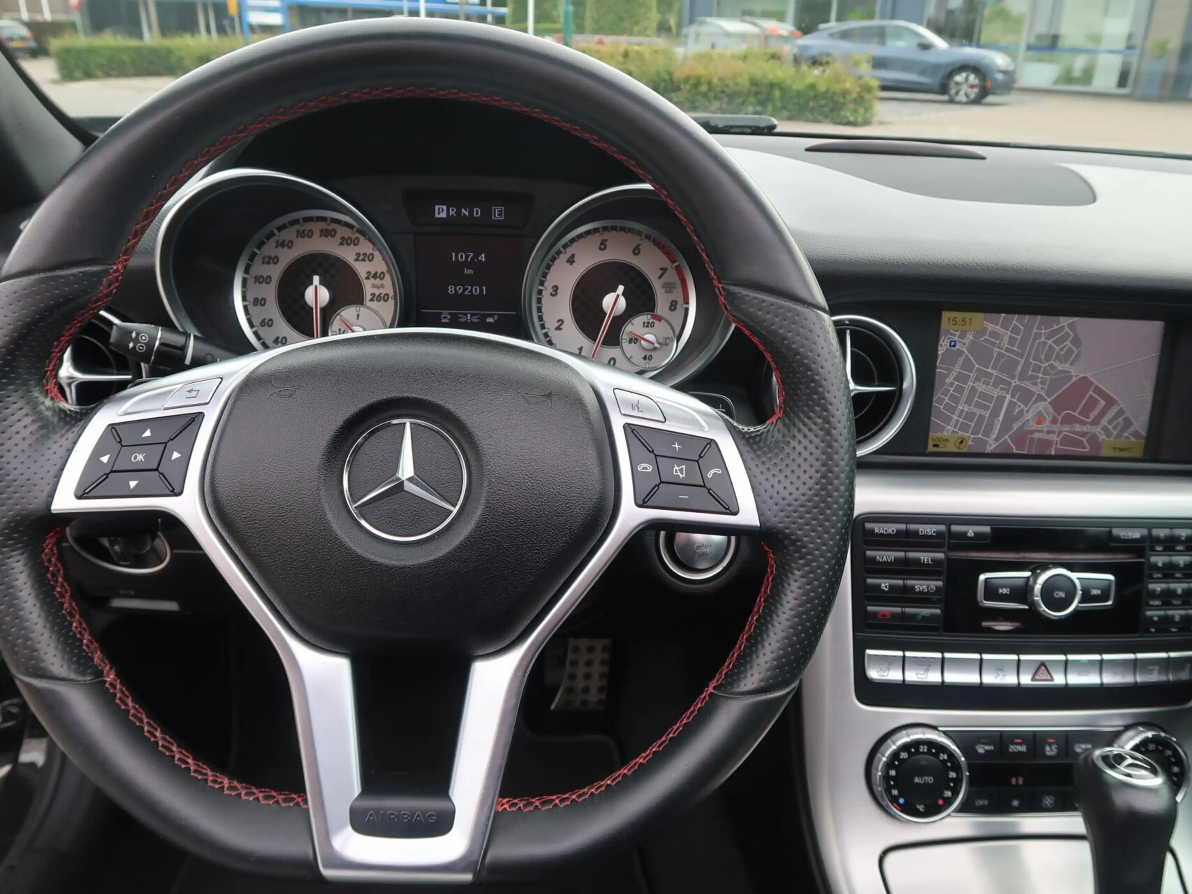 Mercedes-Benz SLK 350 AUT F-1 AMG|KEYLESS|ADAPTIVE CRUISECONTROL|MEMORY| — photo 12
