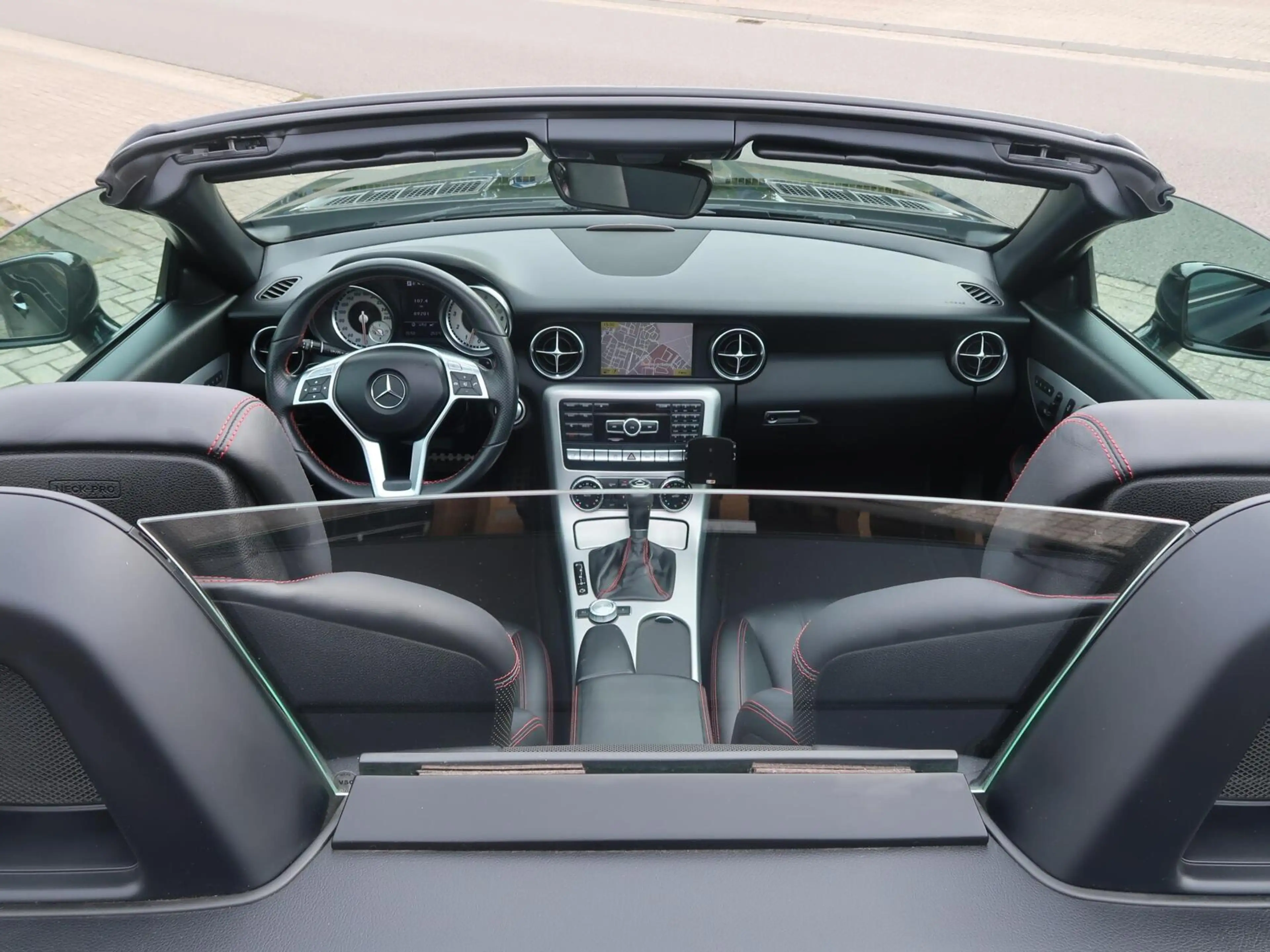 Mercedes-Benz SLK 350 AUT F-1 AMG|KEYLESS|ADAPTIVE CRUISECONTROL|MEMORY| — photo 10