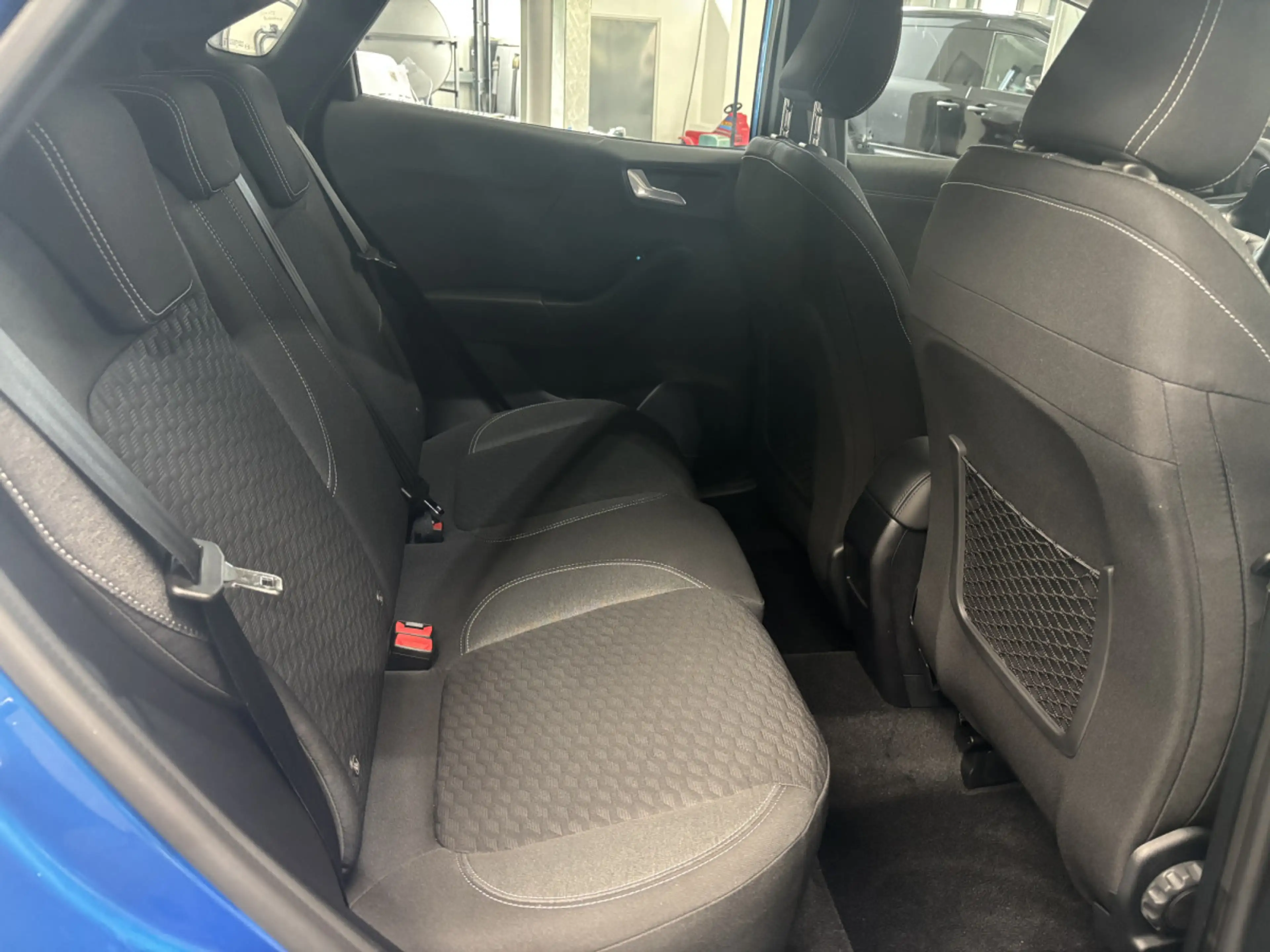 Ford Puma 1.0 Ecoboost Titanium — photo 12