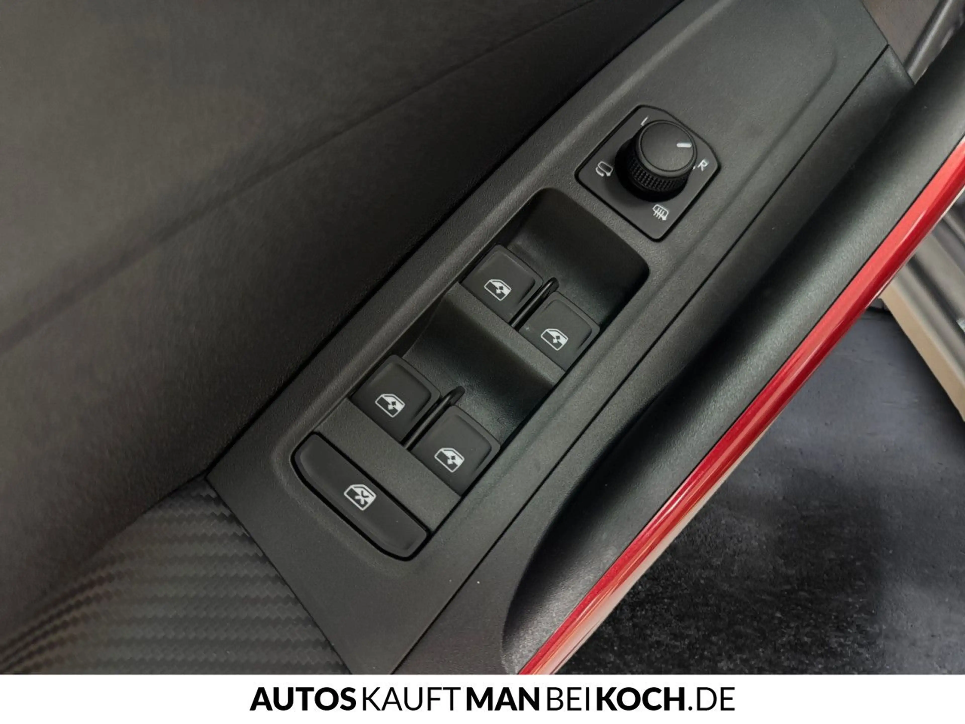 Skoda Fabia 1.0 TSI DSG MONTE CARLO Navi PD LM Bluetooth — photo 13