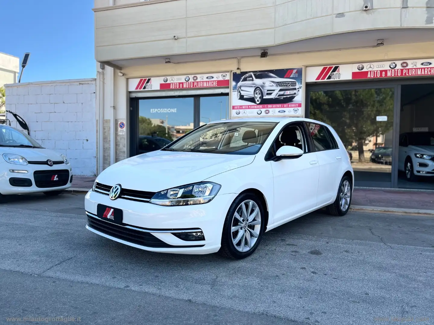 Volkswagen Golf 1.6 TDI 115CV 5p. Executive BMT Bianco - 1