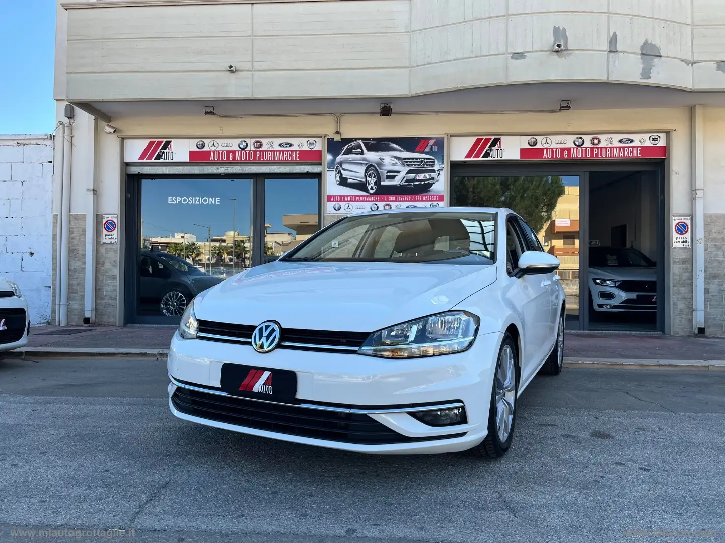 Volkswagen Golf 1.6 TDI 115CV 5p. Executive BMT Bianco - 2