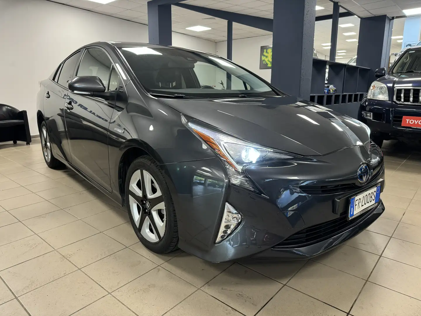 Toyota Prius Prius 1.8h Style ecvt my18 Grigio - 1