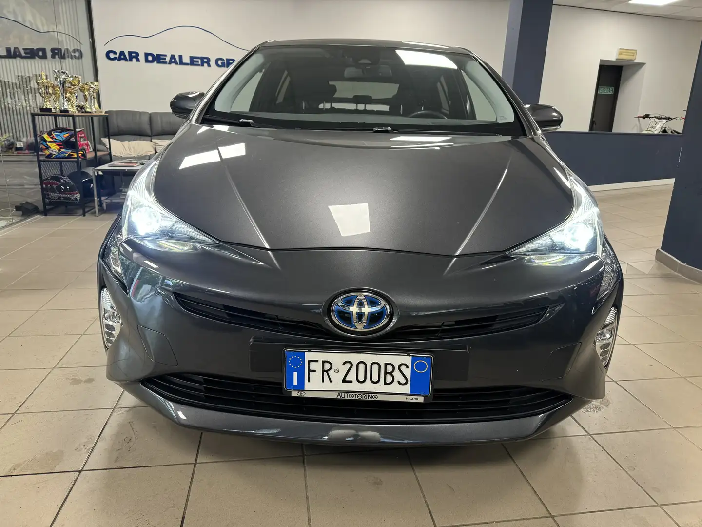 Toyota Prius Prius 1.8h Style ecvt my18 Grigio - 2